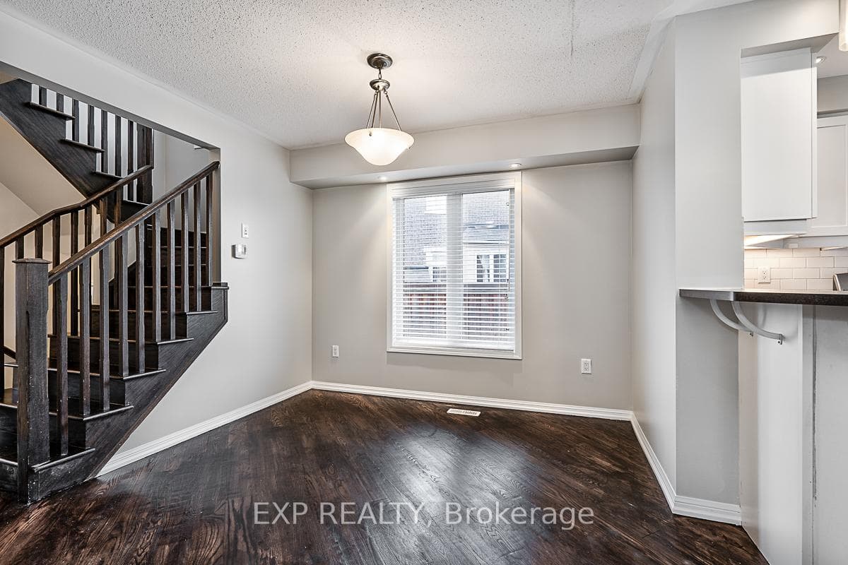 563 Cargill Path photo 7