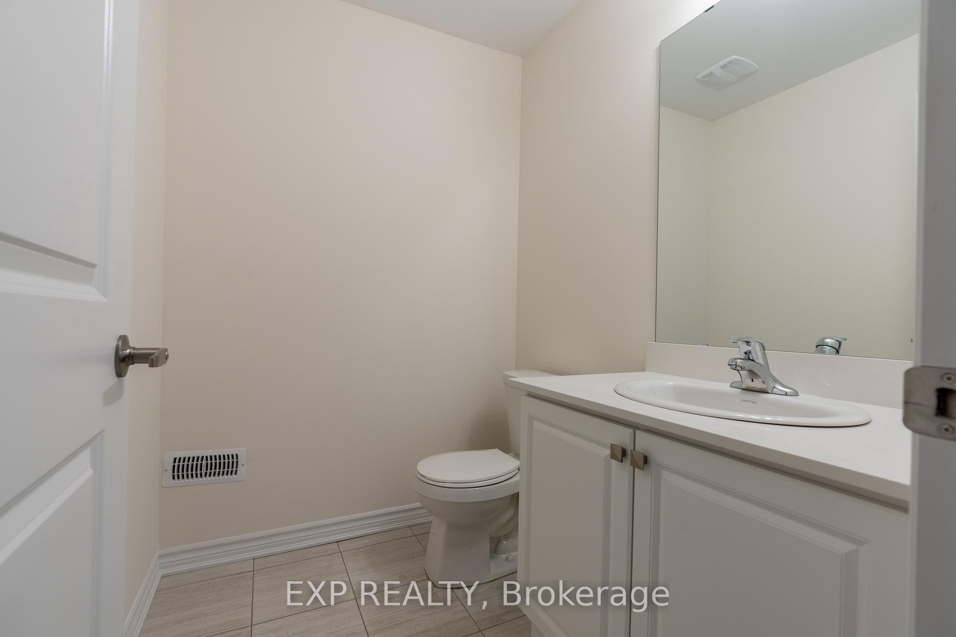 38 Oriole Crescent photo 19