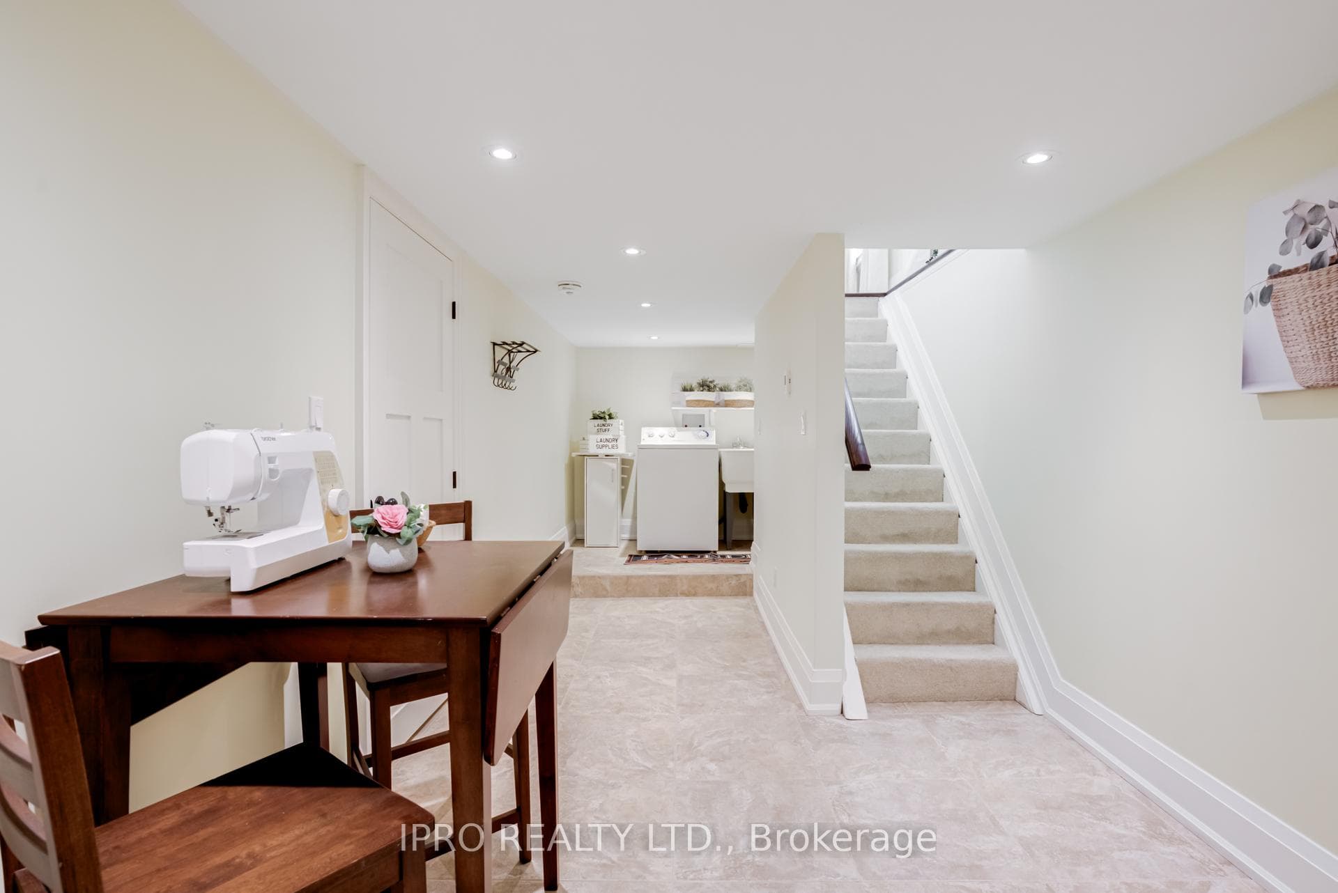 1 Parsons Street photo 29