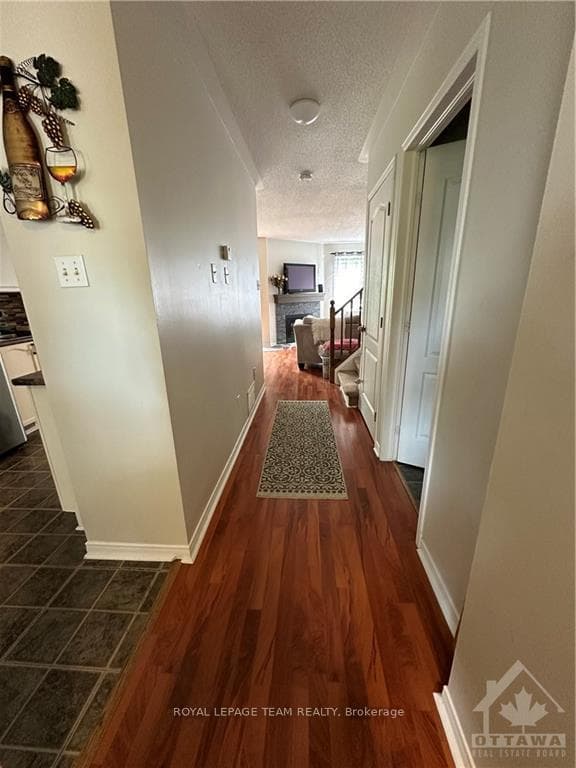 804 MALEY Street photo 4