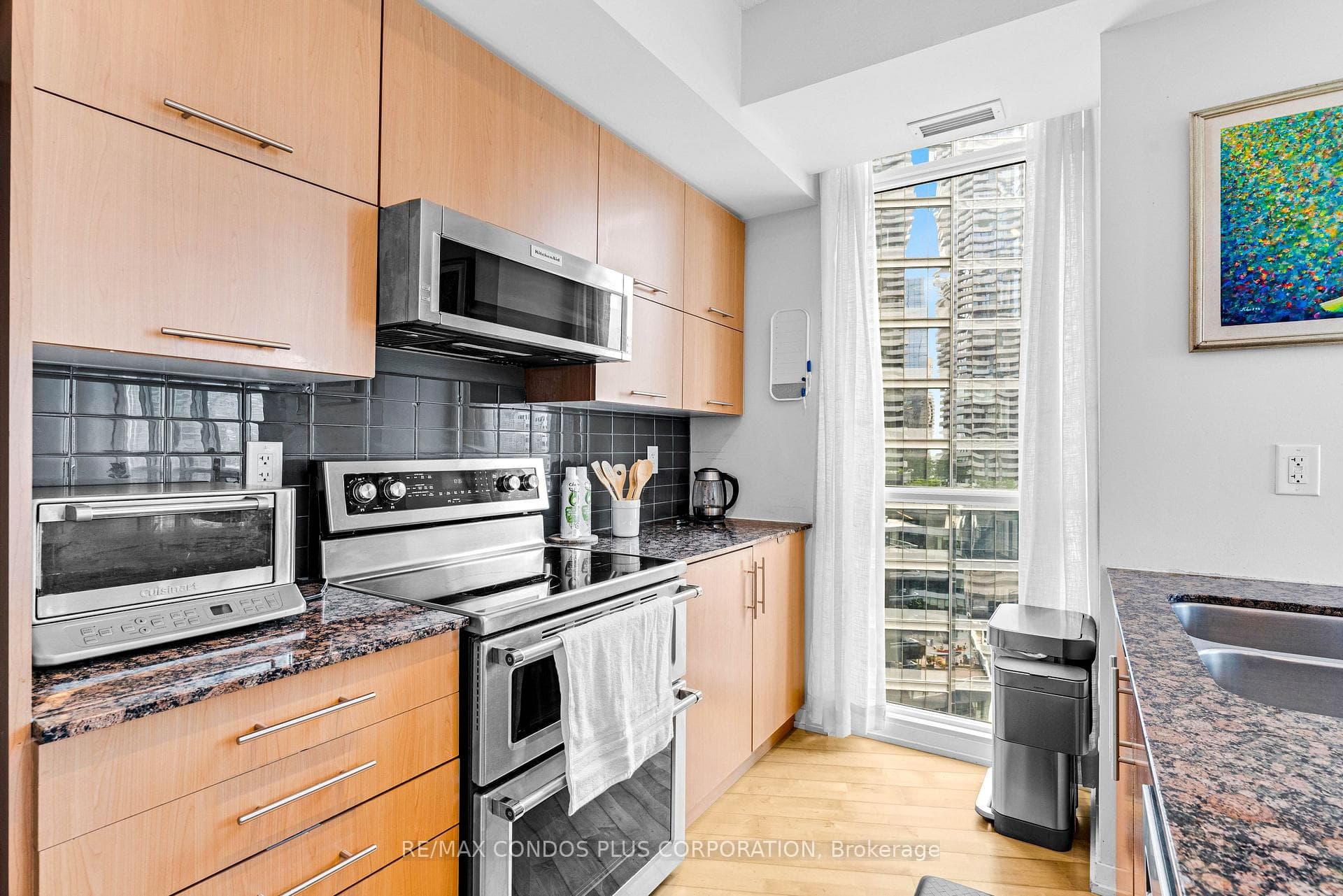 65 Bremner Boulevard Unit 1208 photo 5