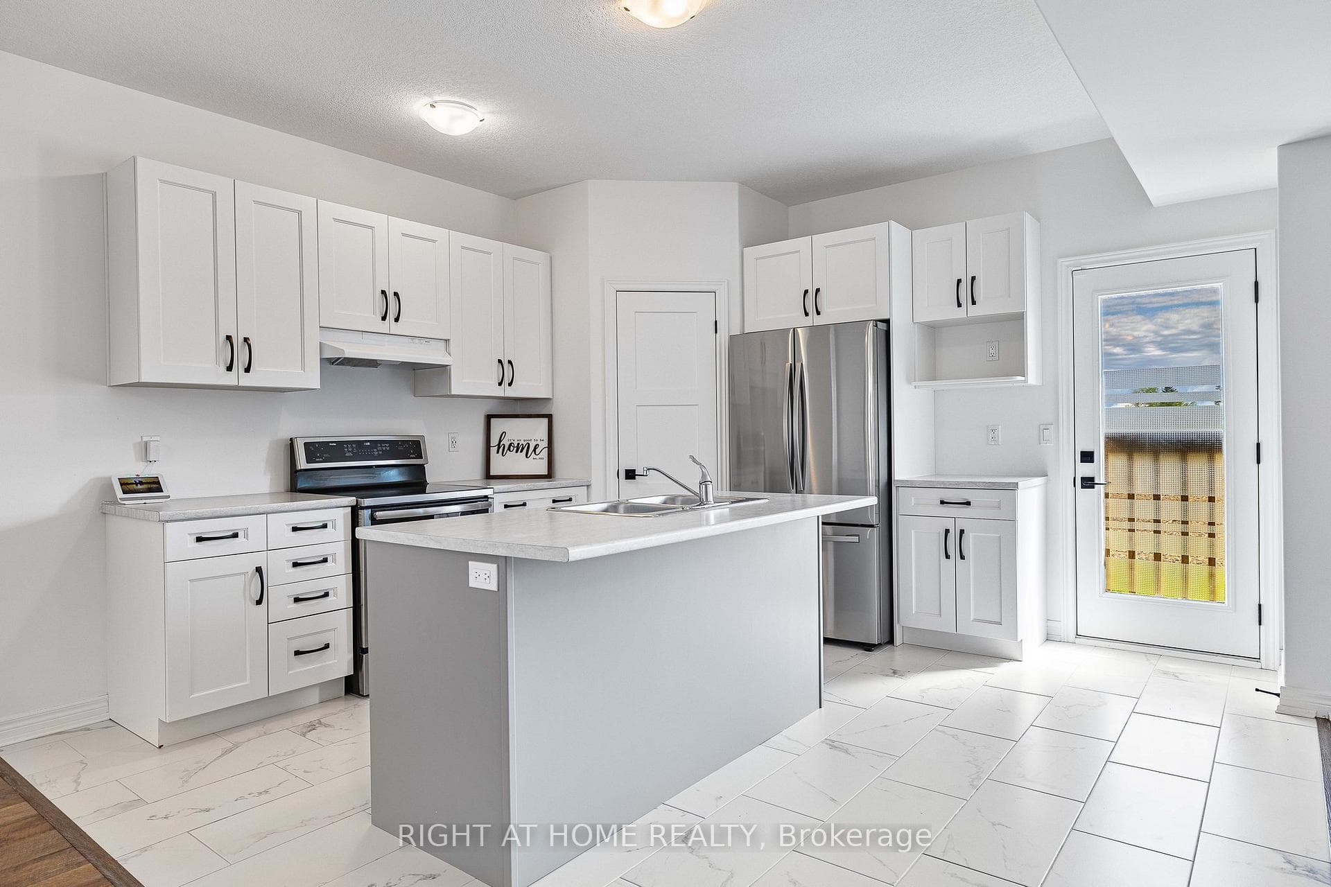 39 Maidens Crescent photo 14