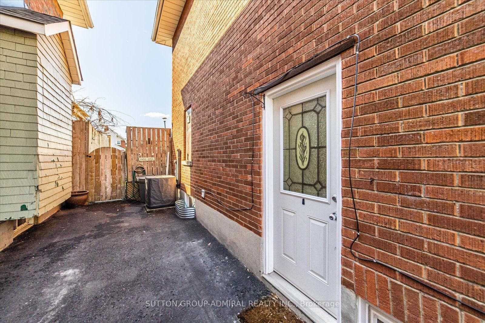 side door , separate entrance to the basement