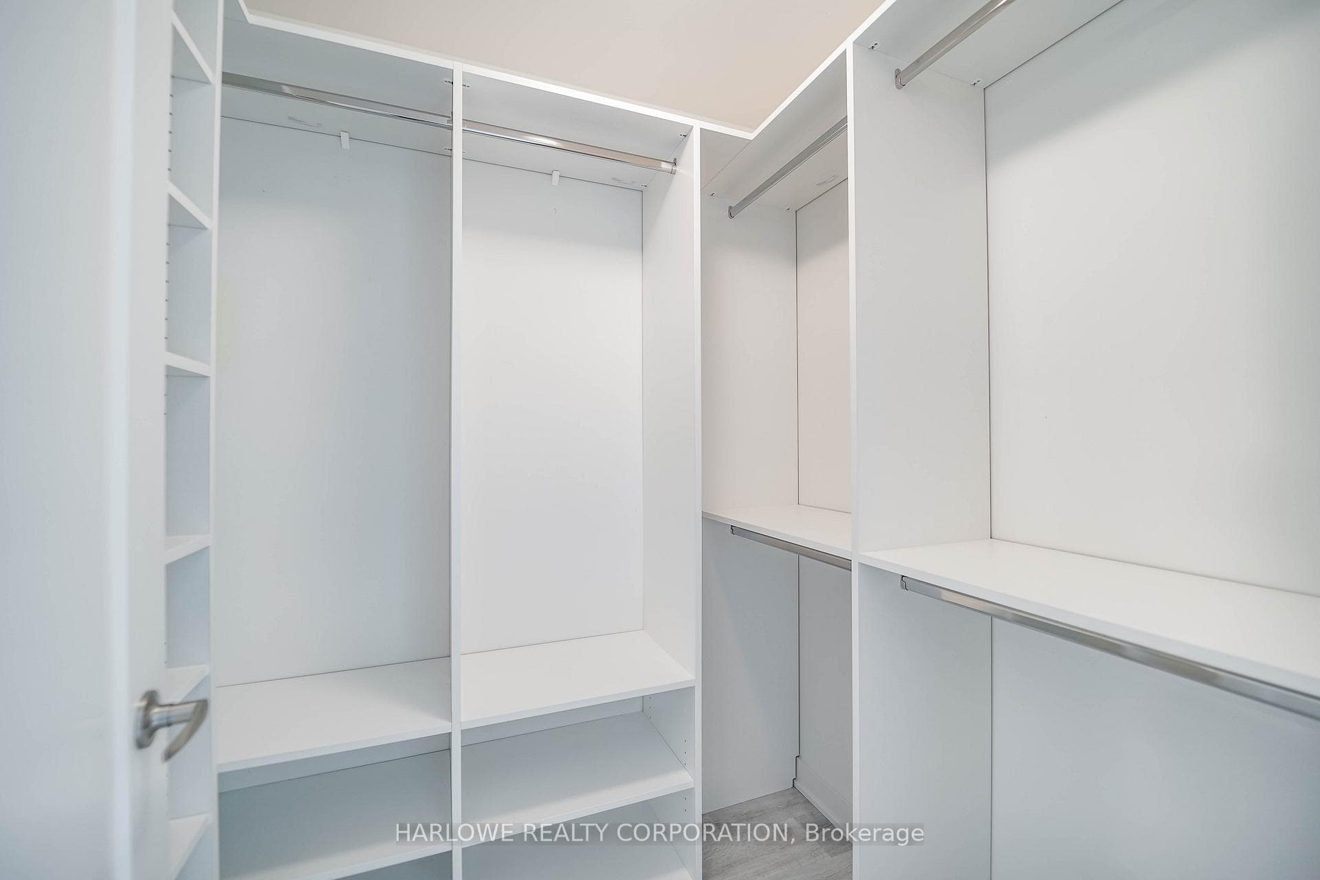 135 Lower Sherbourne Street Unit 2429 W photo 18