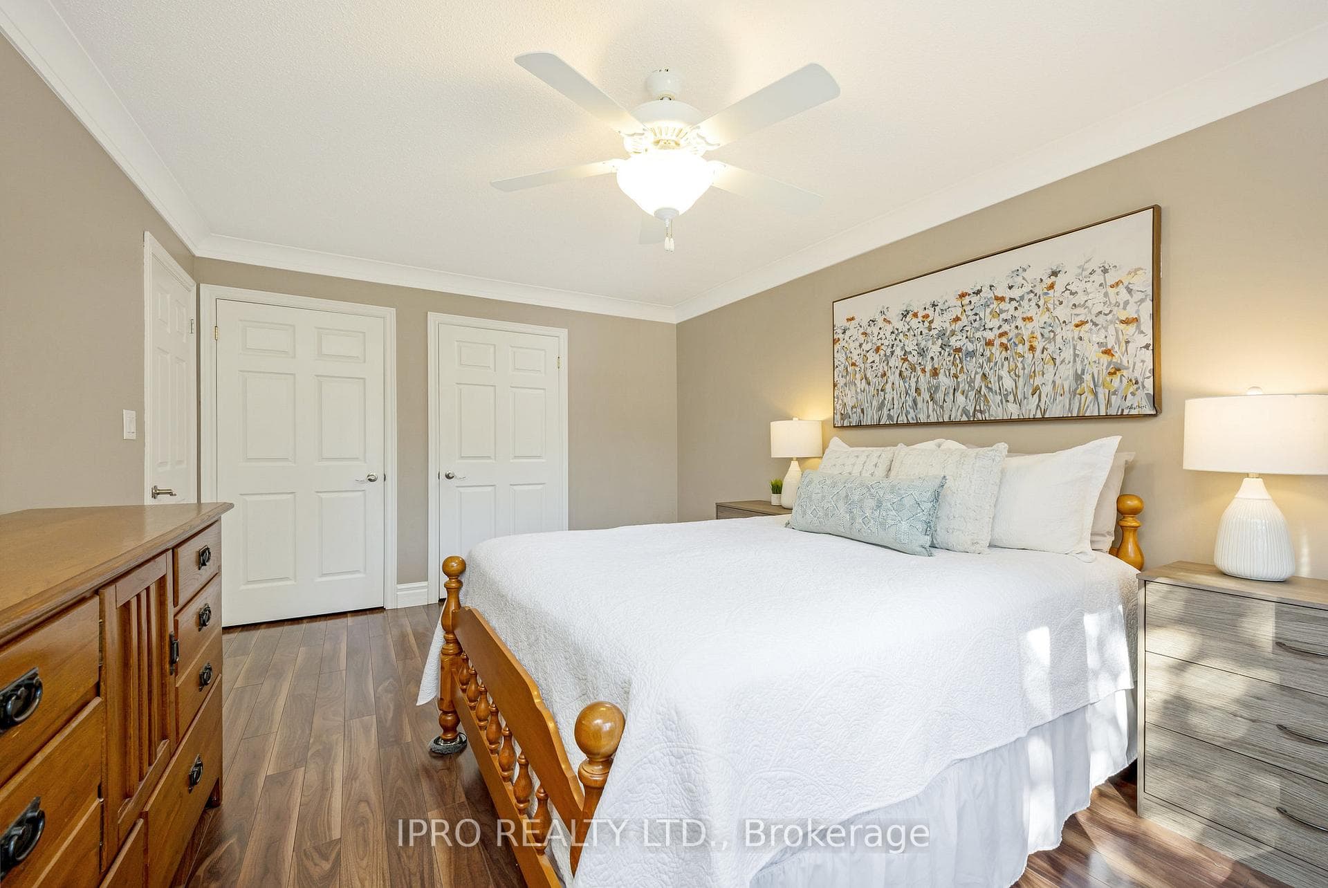 747 Roseheath Drive photo 20