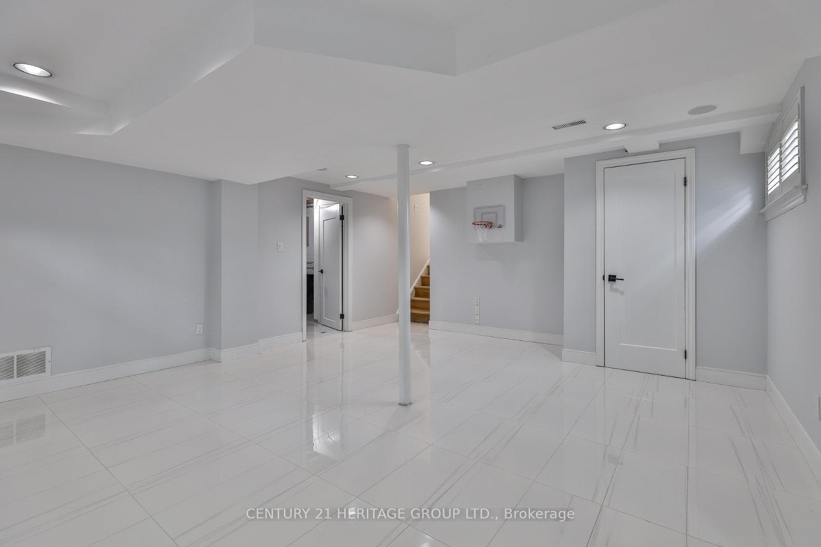 28 Lincoln Green Drive photo 29