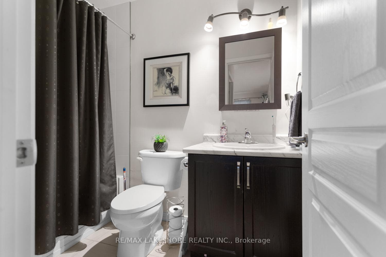 714 Wilkins Gate photo 11