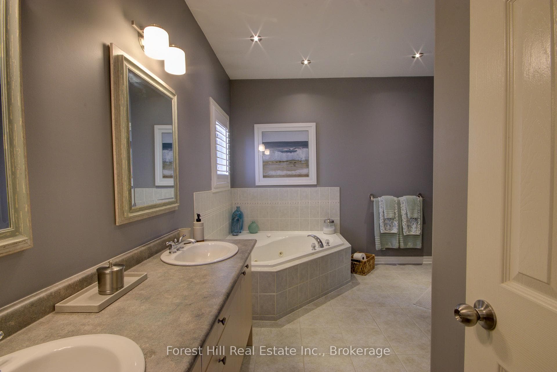 68 Silver Trail photo 30
