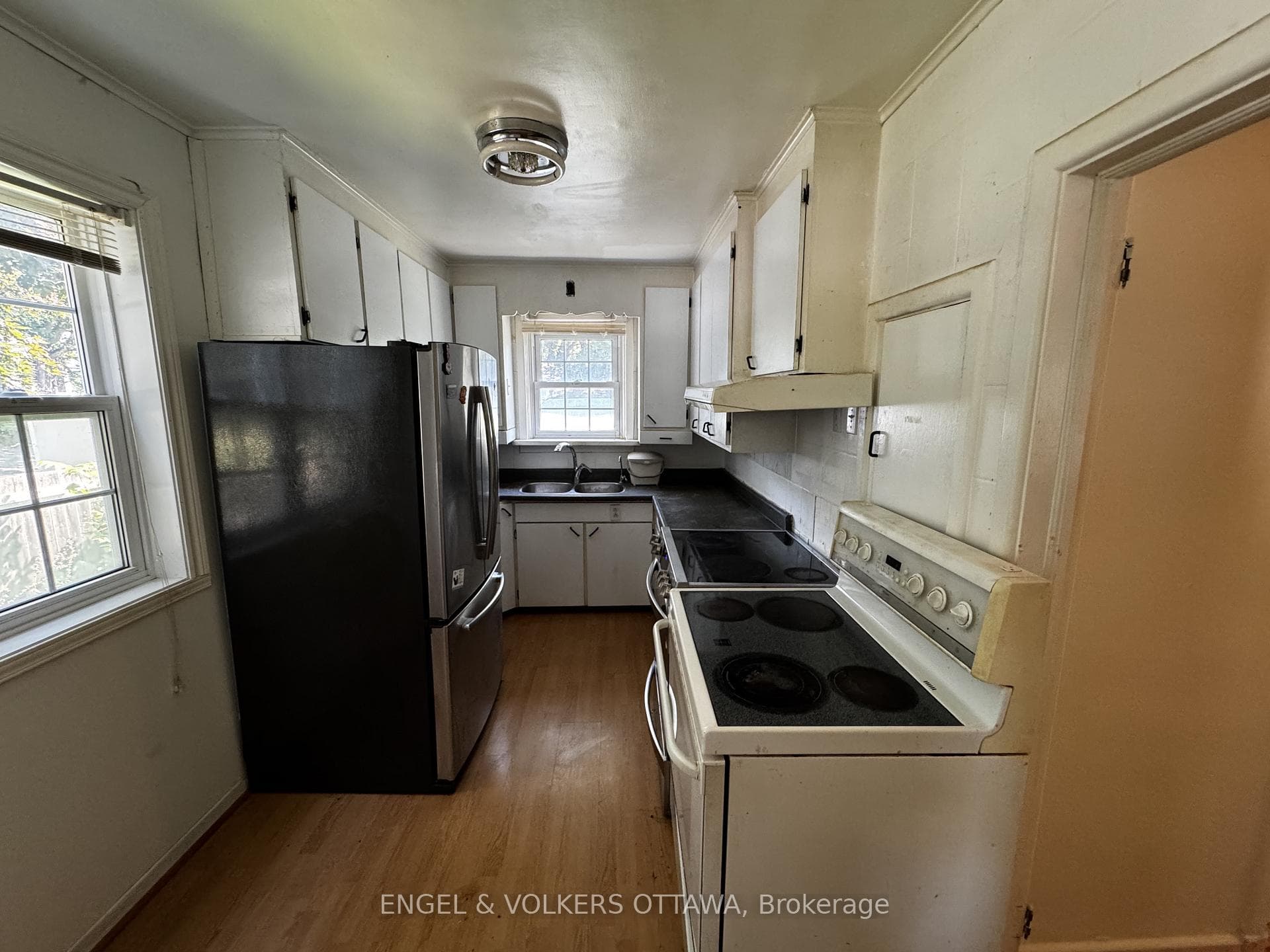 229 Daniel Avenue photo 11