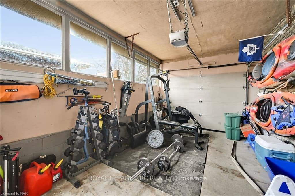 Bonus extra light in garage