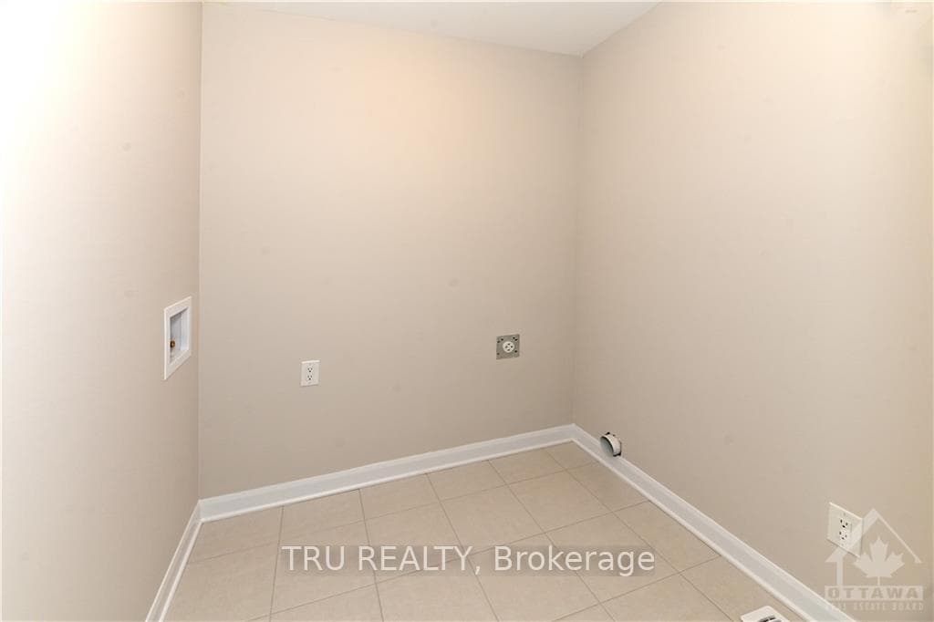 413 SILICON Way photo 17