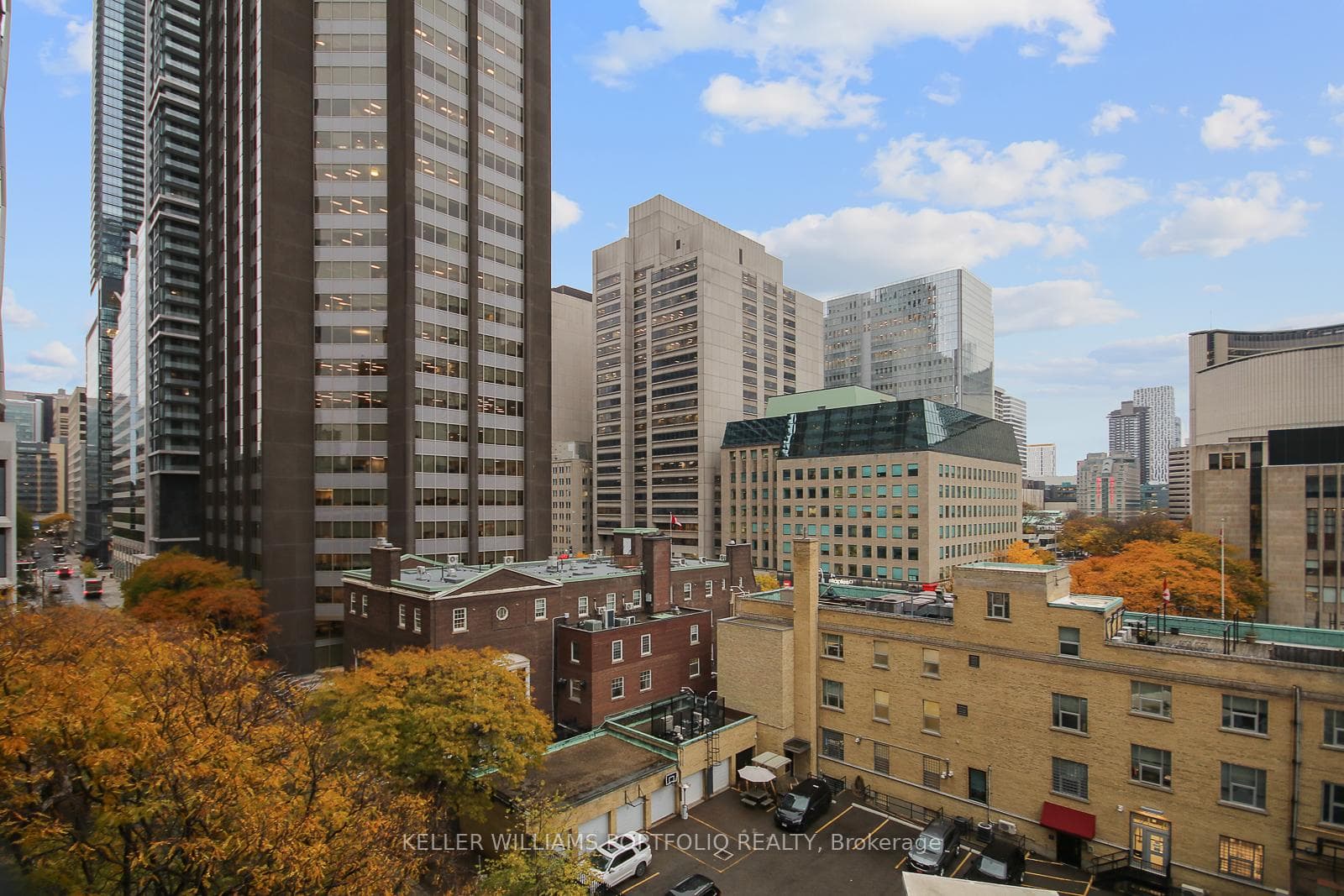 210 Simcoe Street Unit 708 photo 10