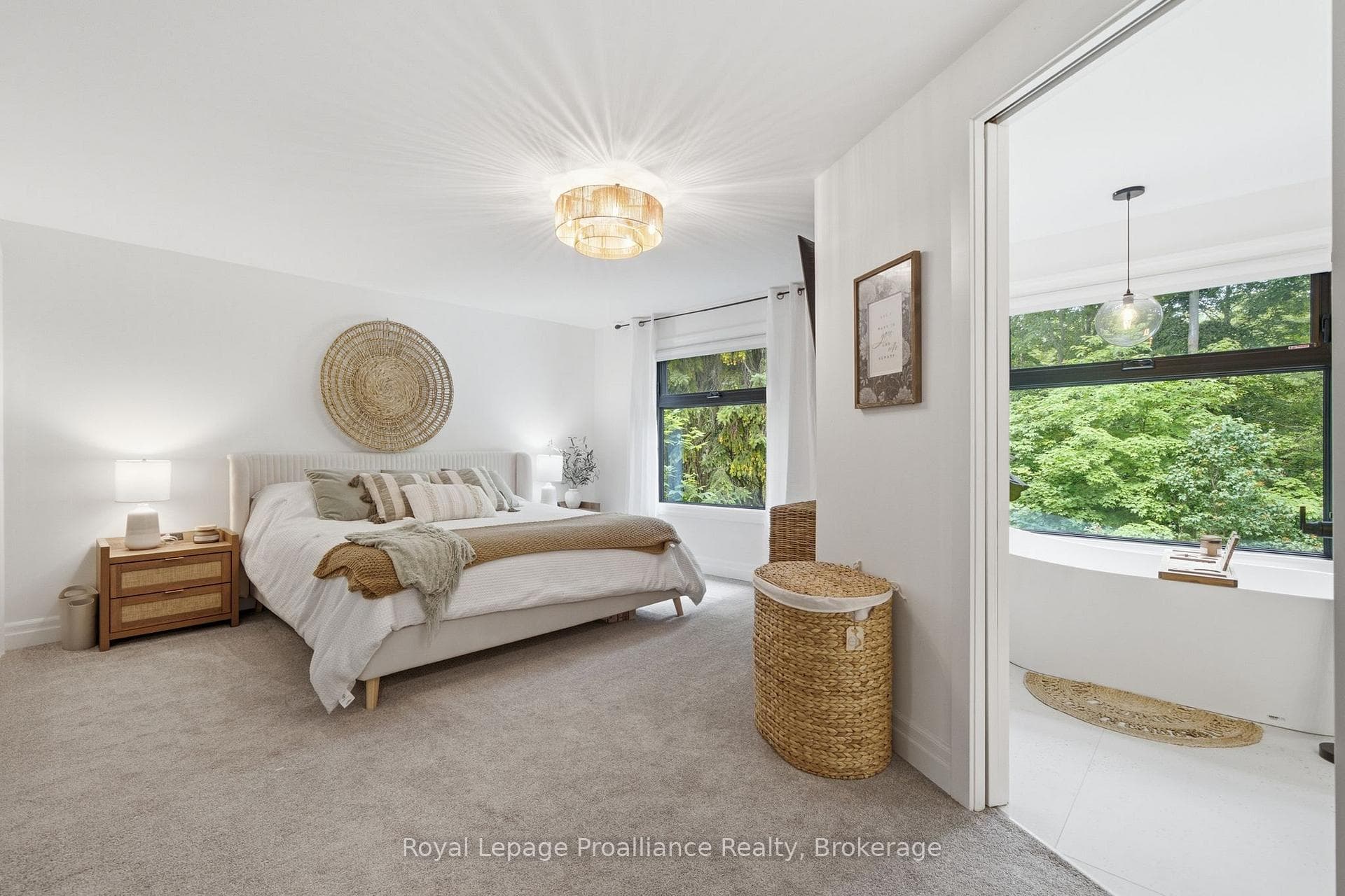 1353 WALLBRIDGE LOYALIST Road photo 27