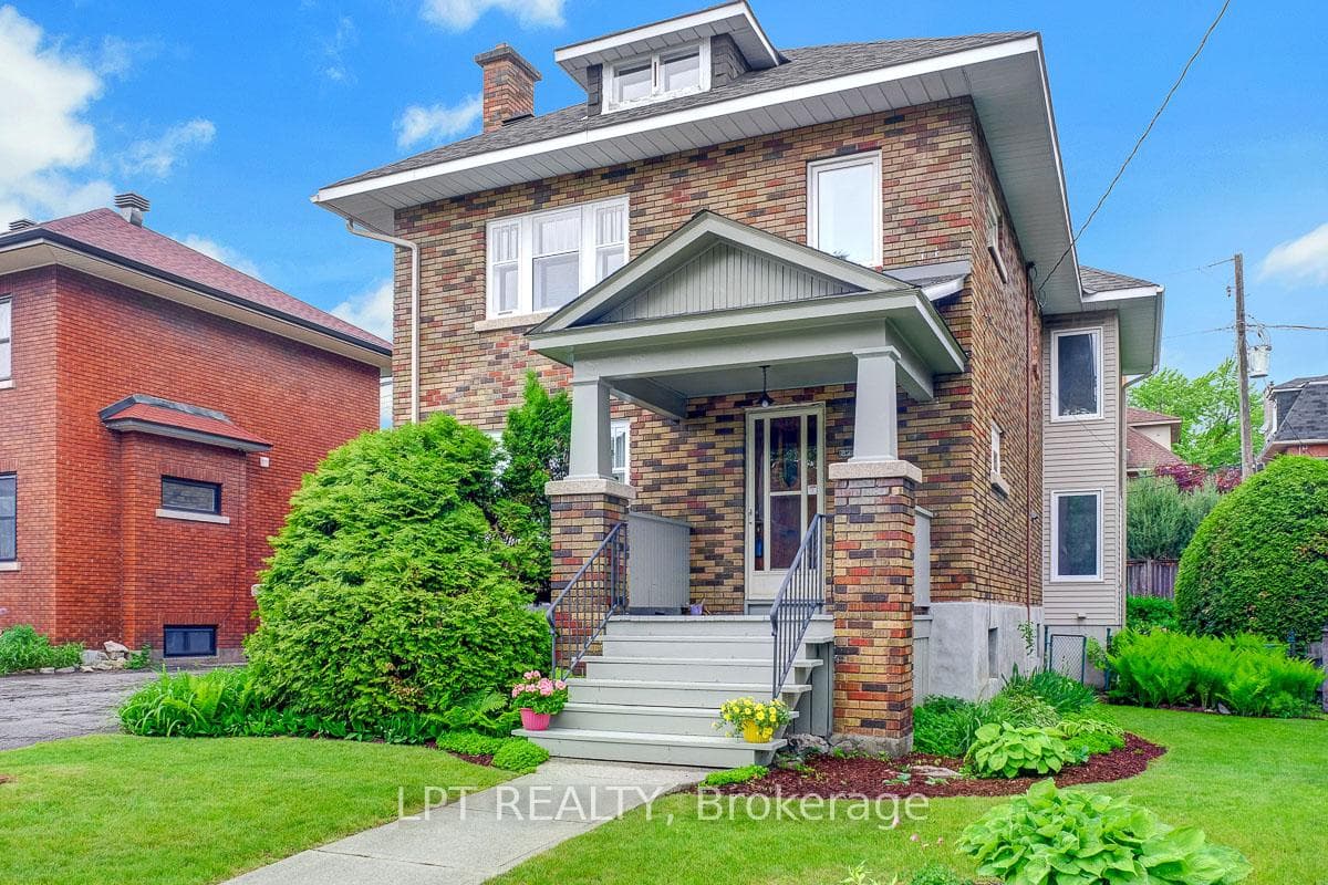 279 Second Avenue photo 1