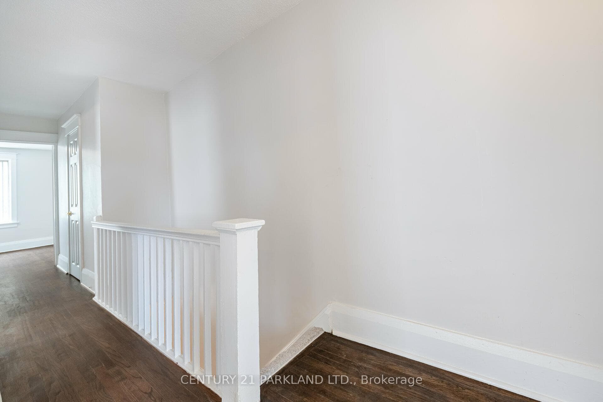 117 Glebemount Avenue photo 19
