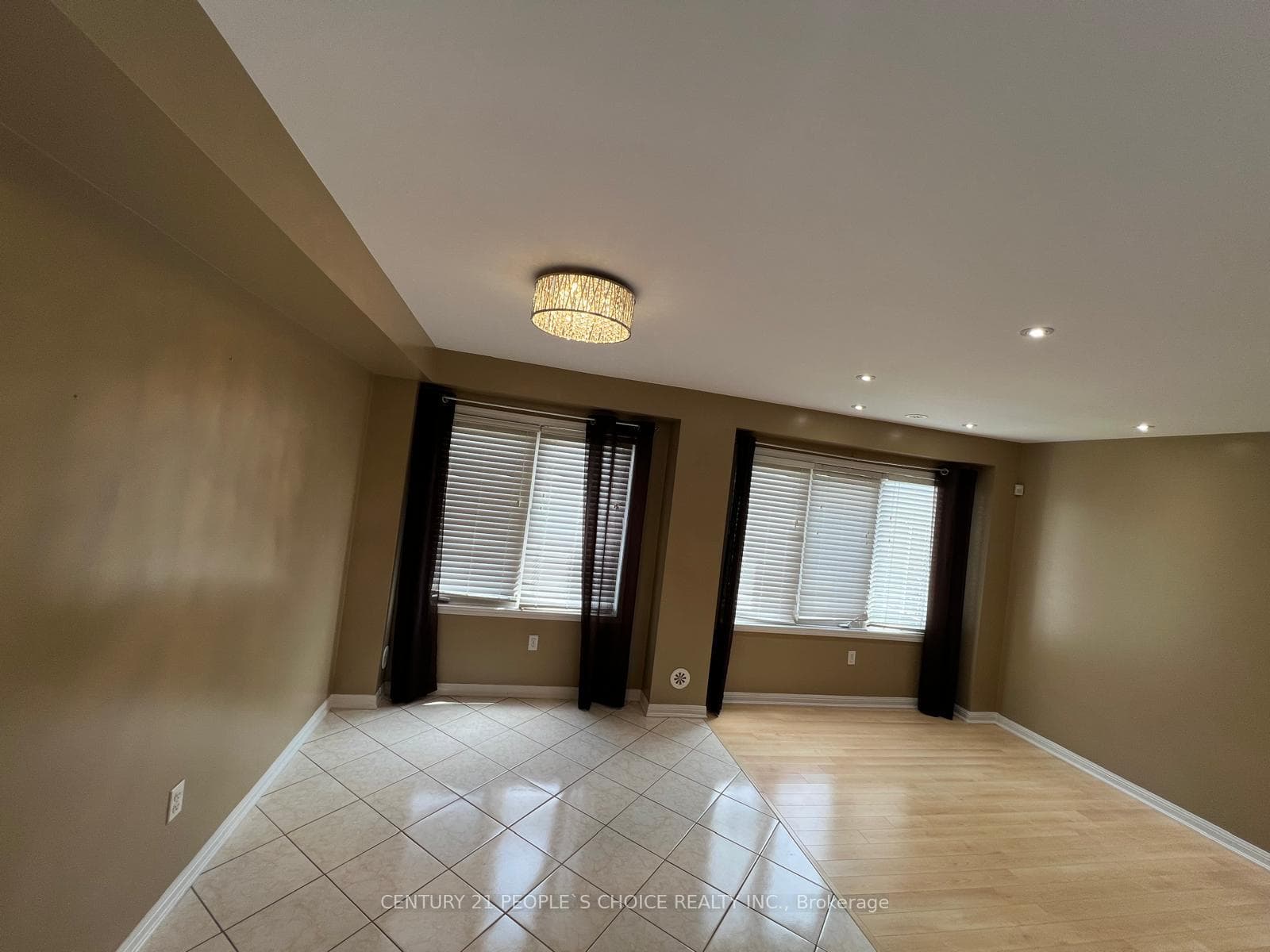 15 Lanternlight Lane photo 14