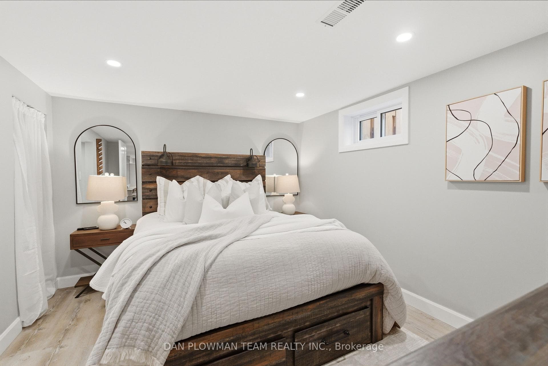 156 Spencer Street photo 27