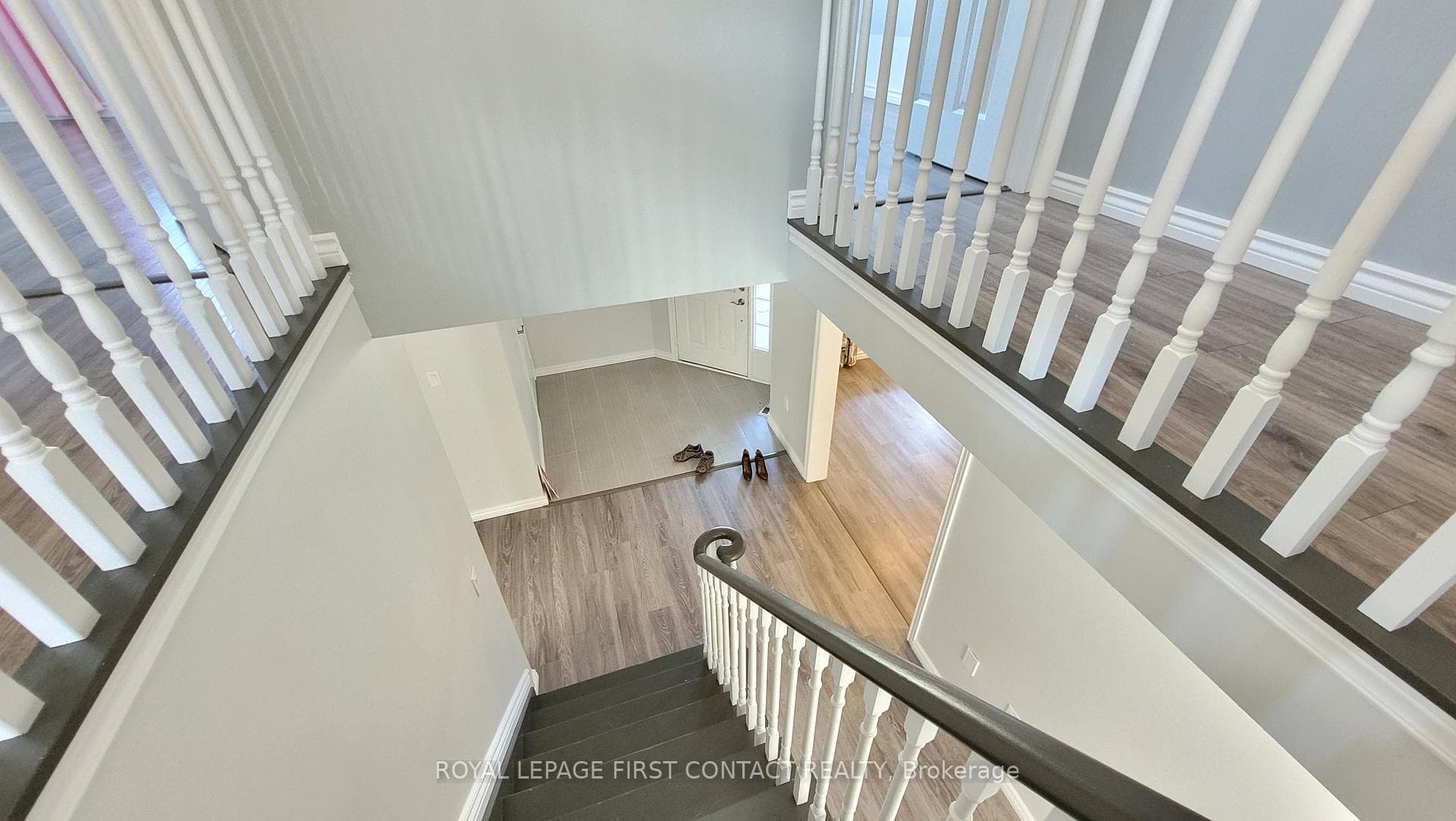 233 ESTHER Drive photo 36