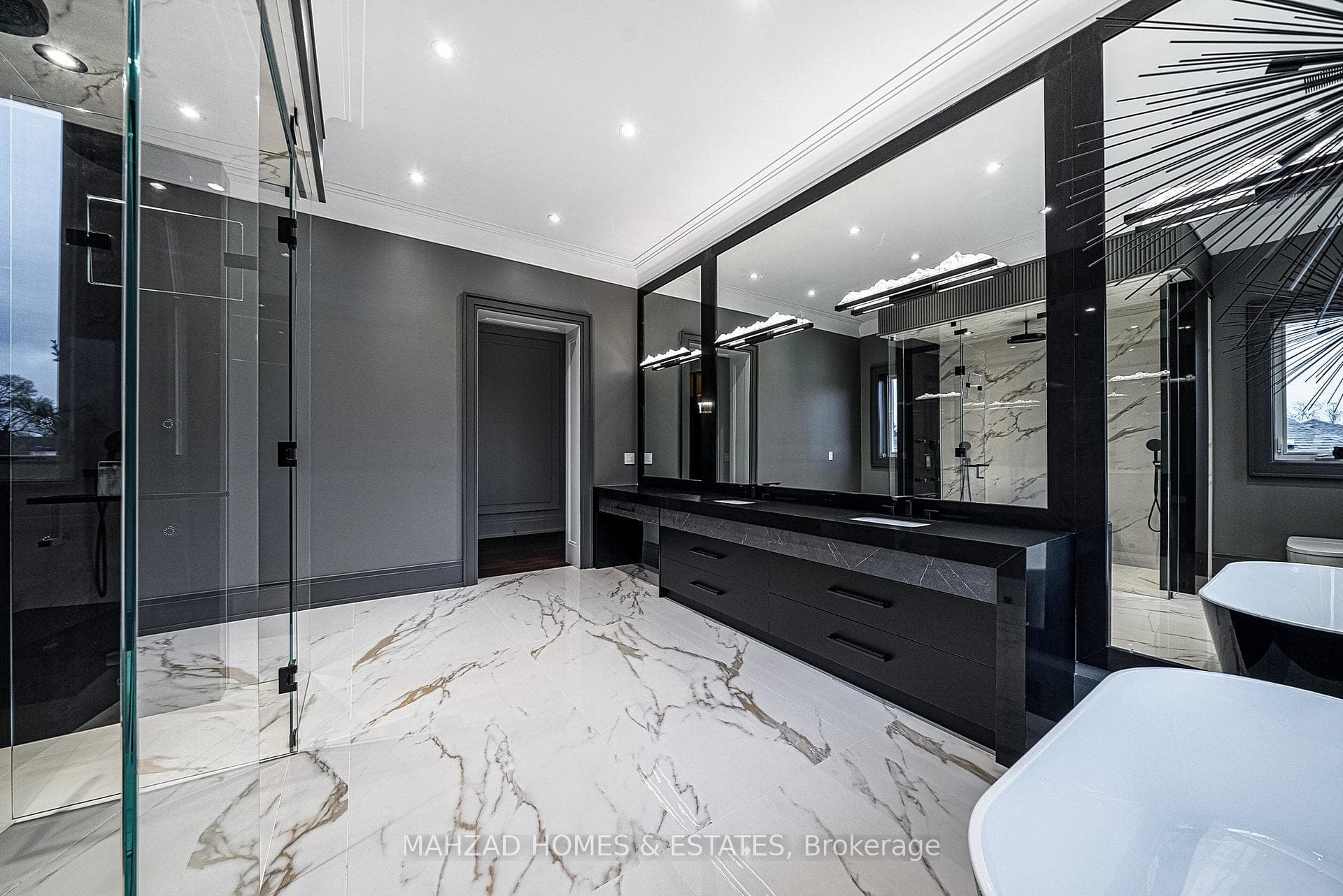 47 Edgar Avenue photo 16