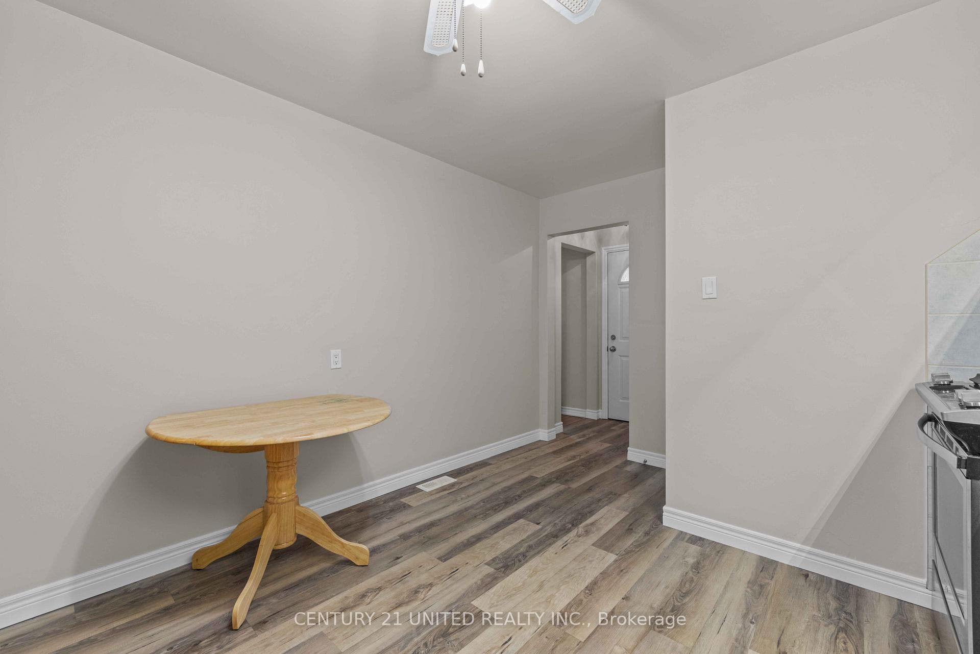 744 Water Street photo 11