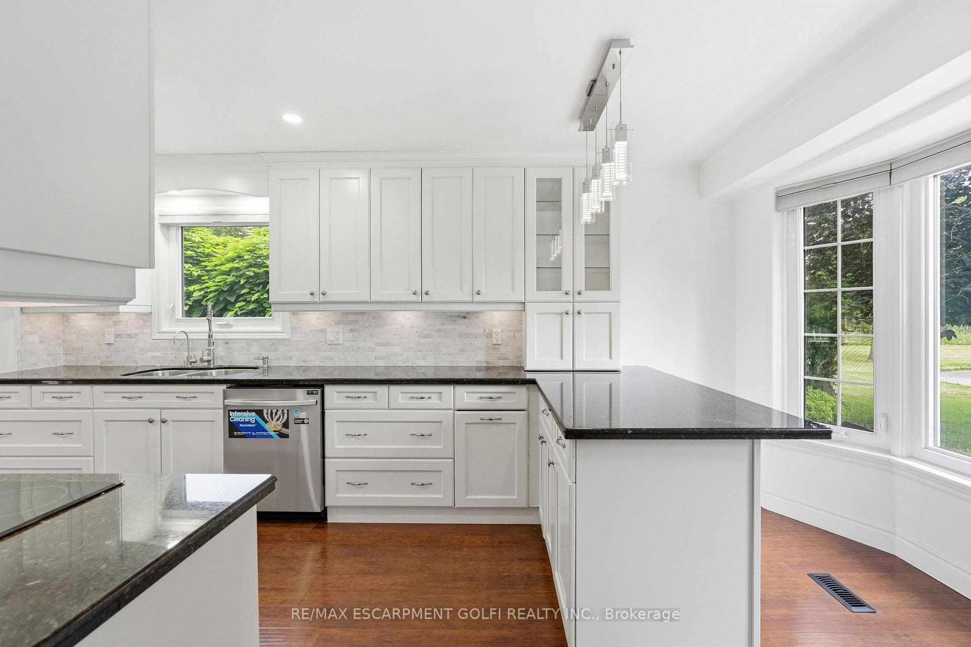 95 Birchpark Drive photo 6