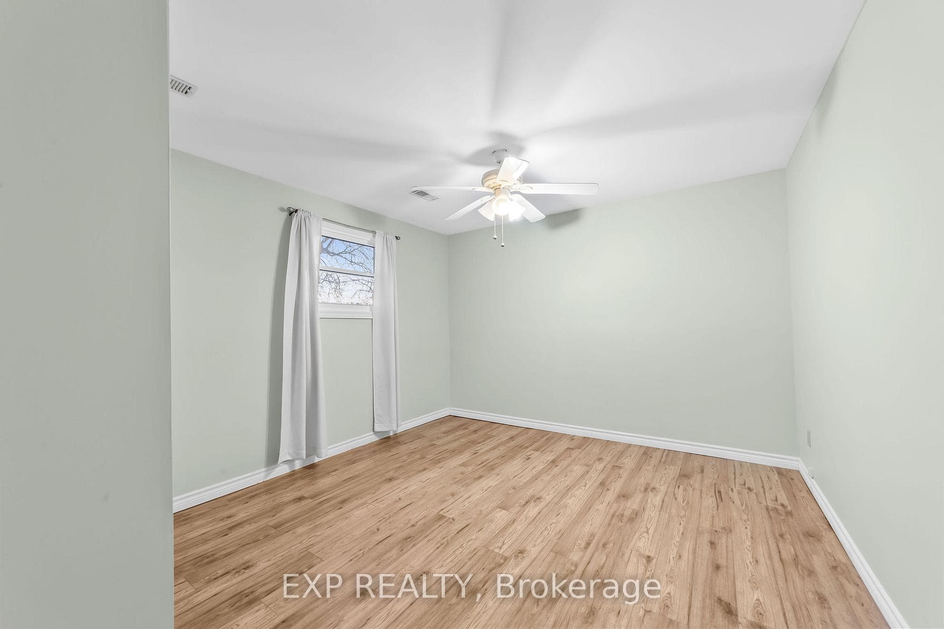 9122 Parkhouse Drive photo 28