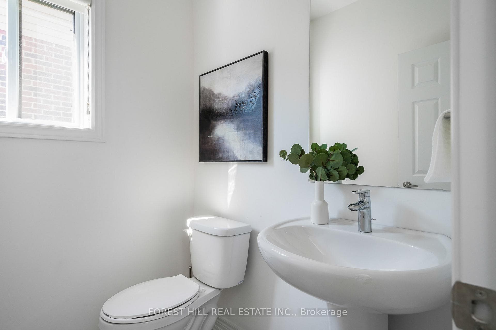 8 Spencer Street photo 14