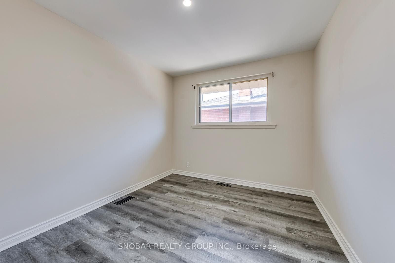 82 Celestine Drive photo 12