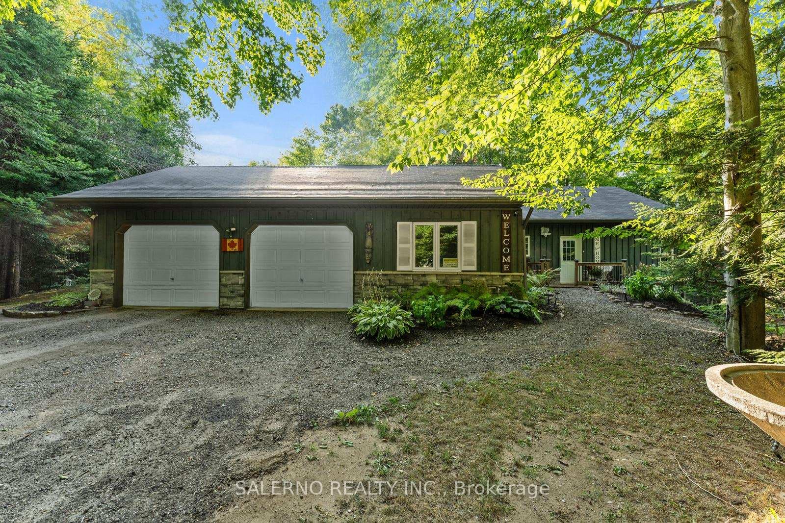 3992 Penetanguishene Road photo 8