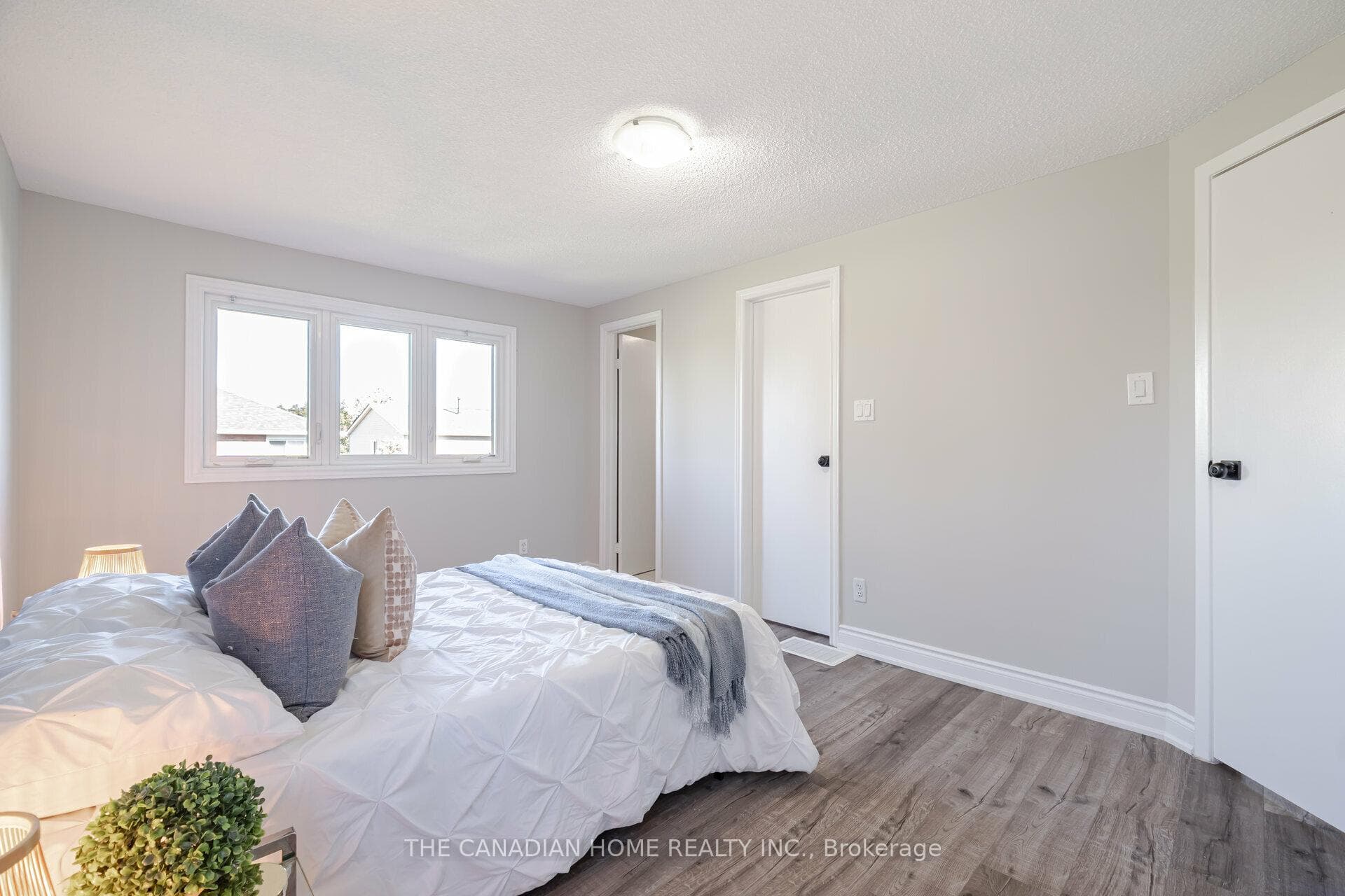 35 GILMOUR Drive photo 20