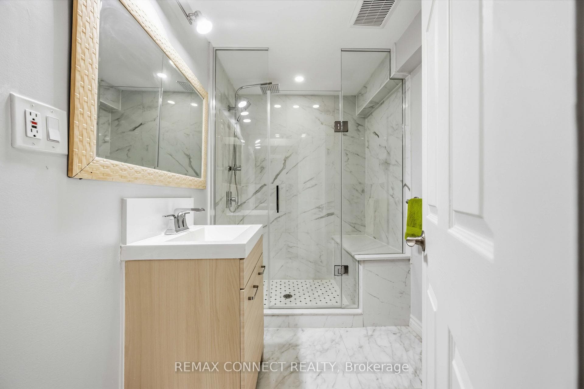 1706 Woodside Lane photo 27