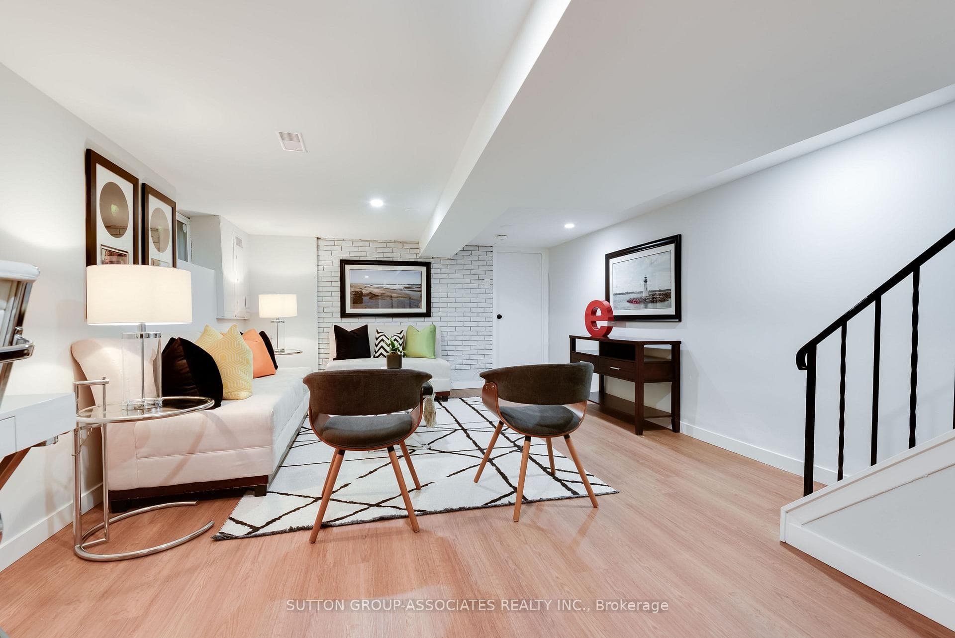 281 Arlington Avenue photo 32