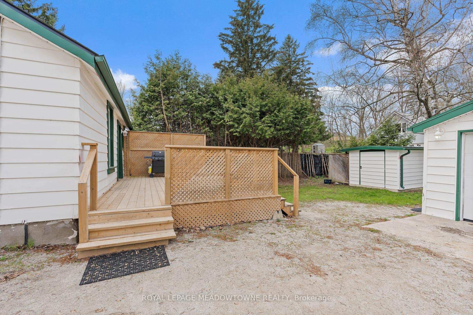 1442 Mill Street photo 30