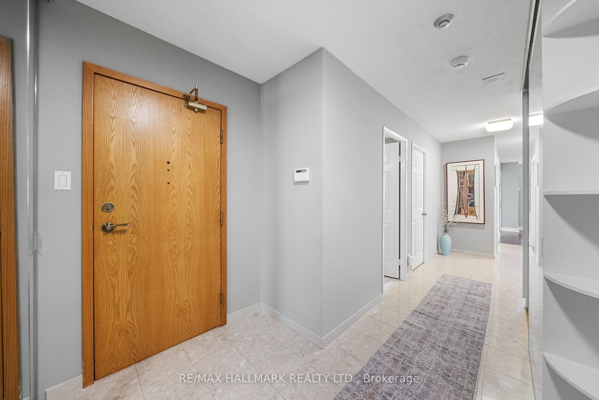 215 Wynford Drive Unit 1001 photo 3