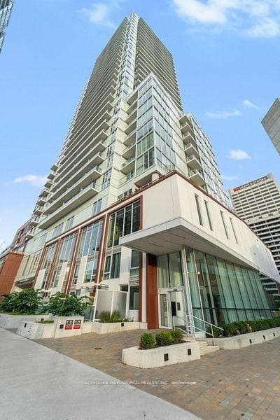 33 Helendale Avenue Unit 1304 photo 5