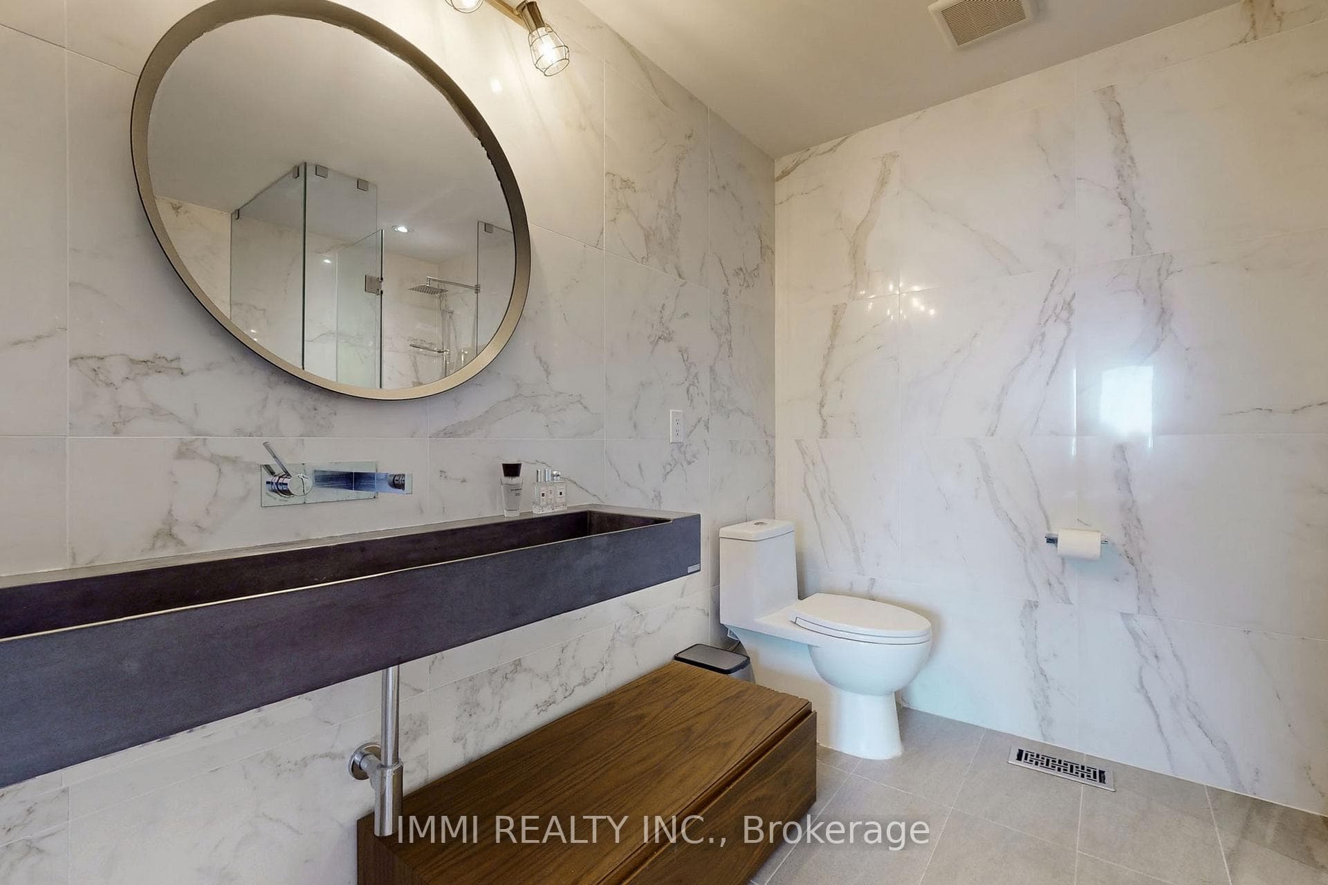 10 Badgerow Way photo 13