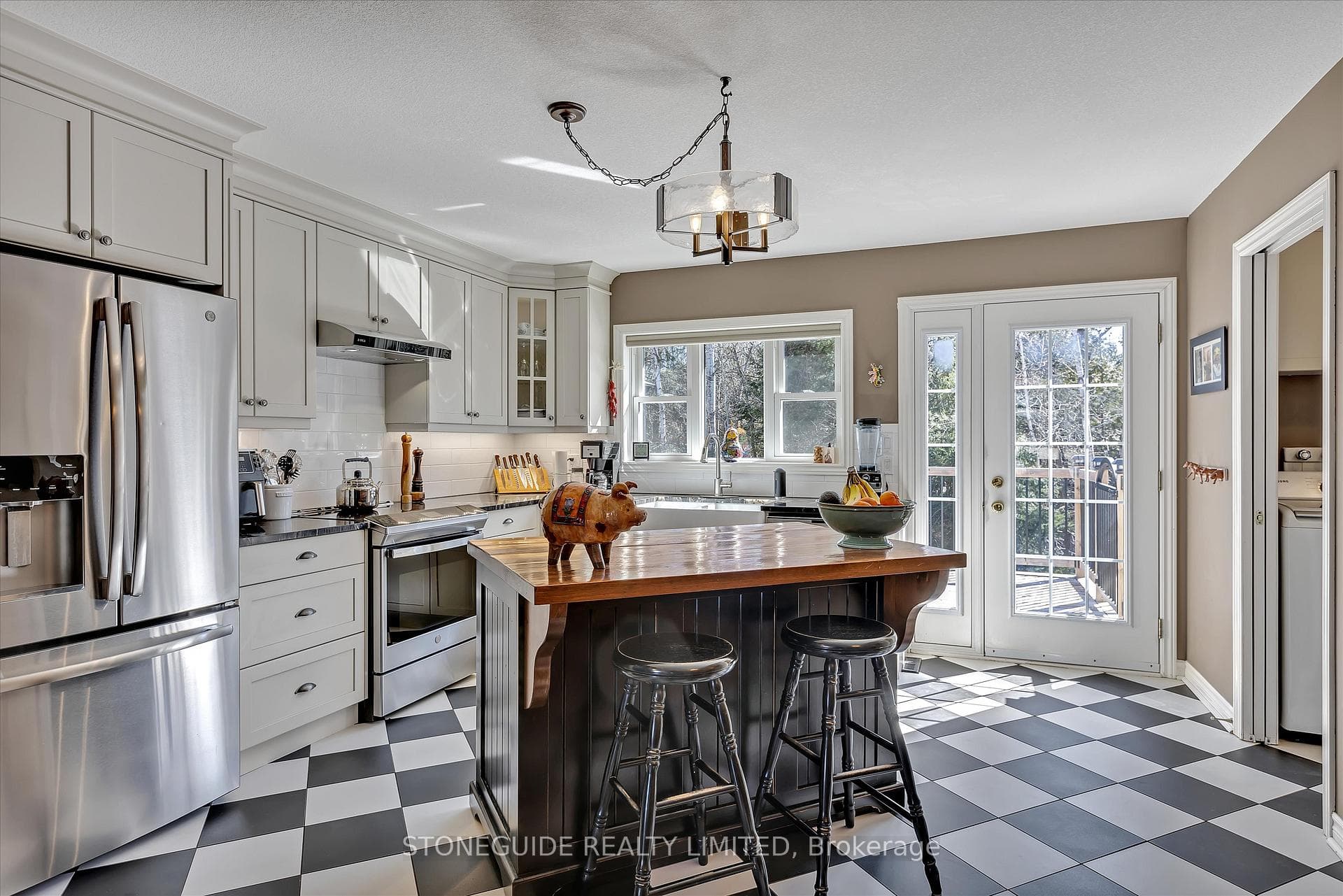 799 Sand Road photo 8