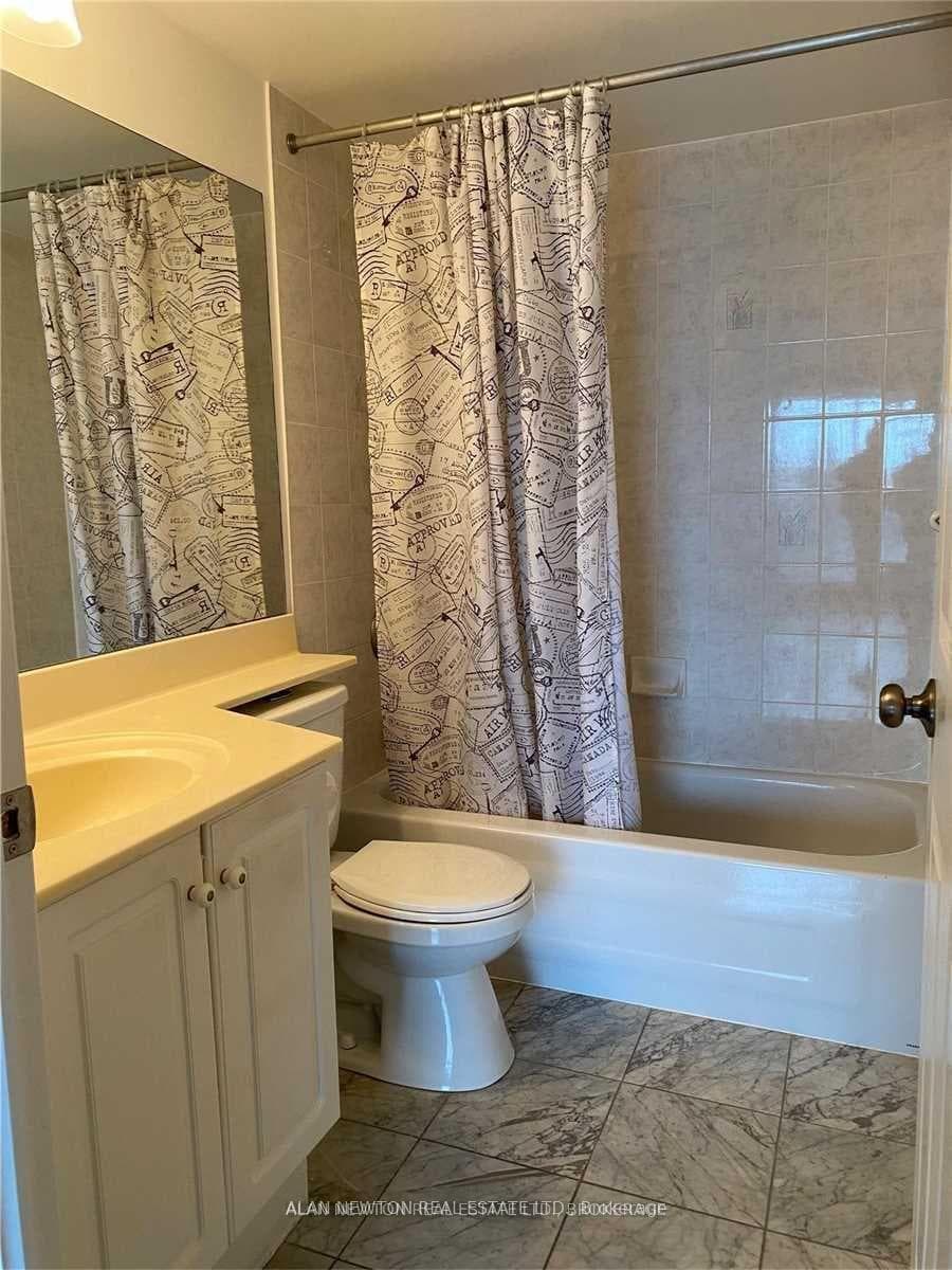 23 Lorraine Drive Unit 306 photo 16
