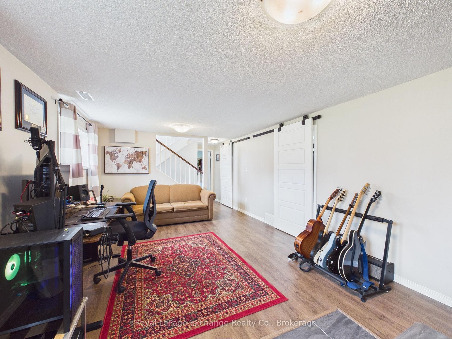 Vinyl plank flooring, modern sliding barn doors