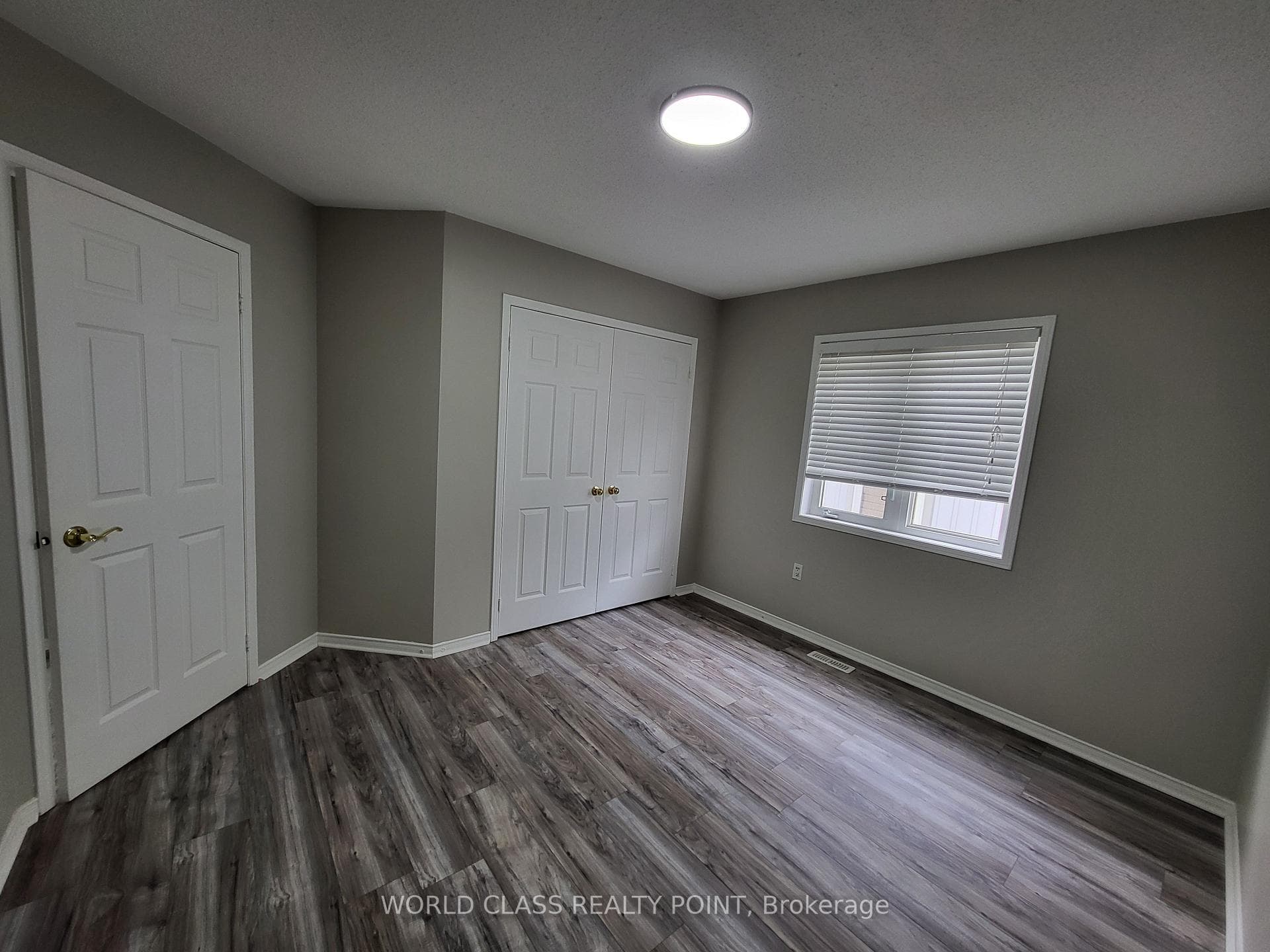77 Robert Attersley Drive photo 25