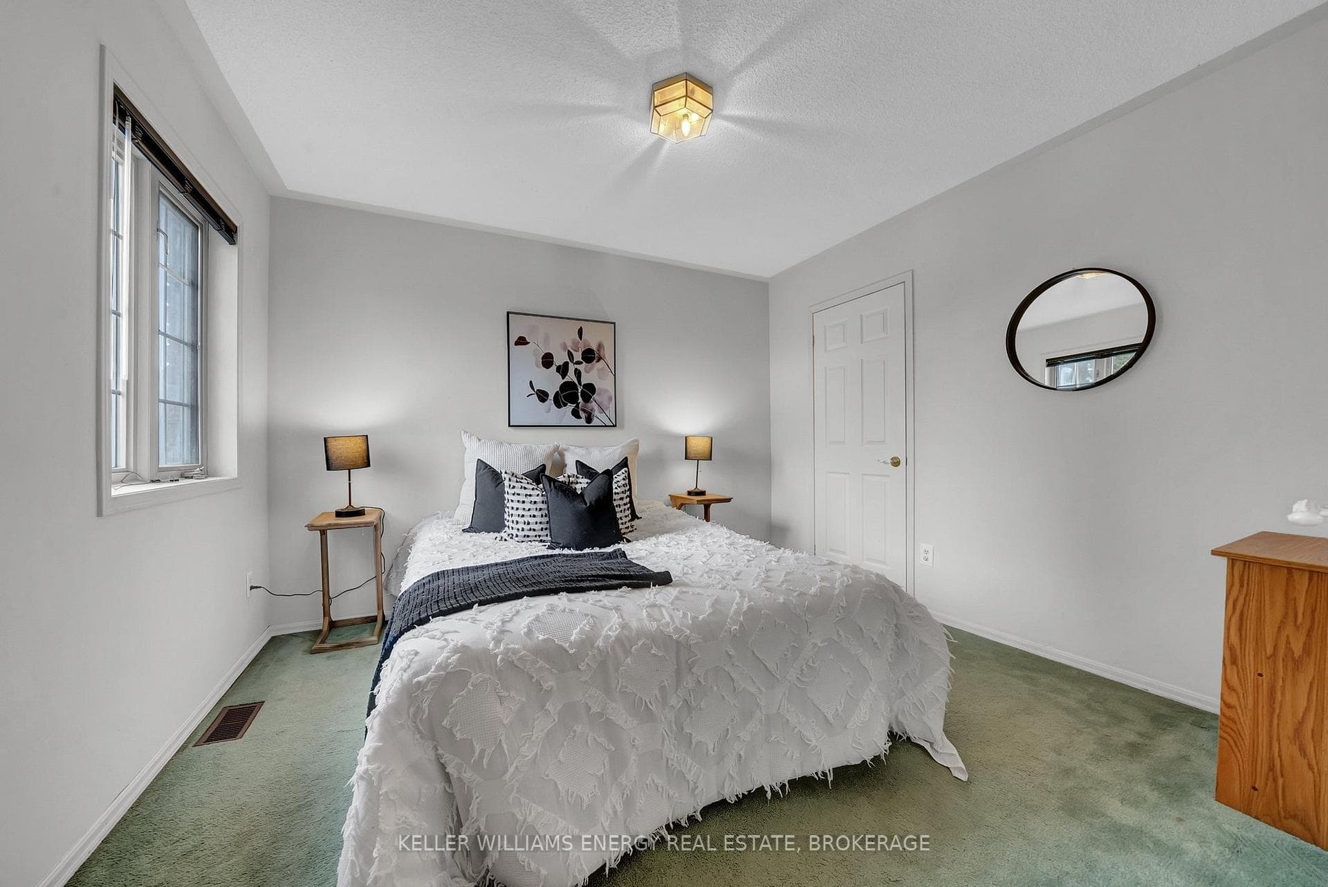 447 Ormond Drive photo 32