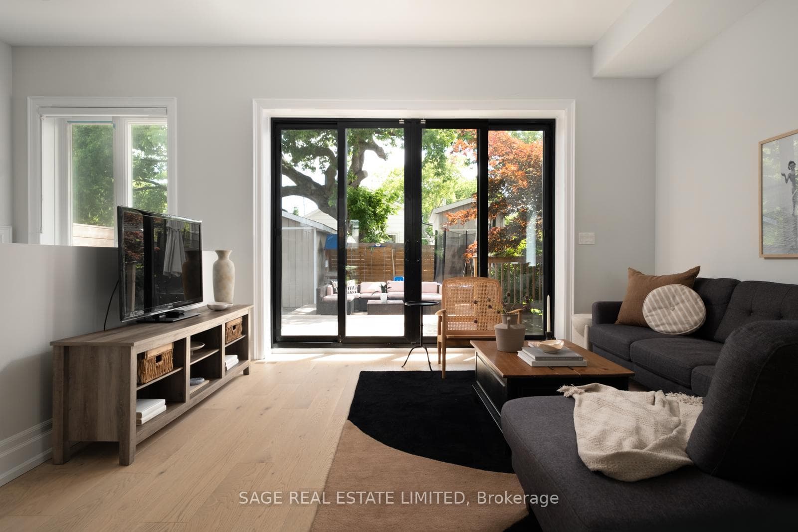 59 Kalmar Avenue photo 19