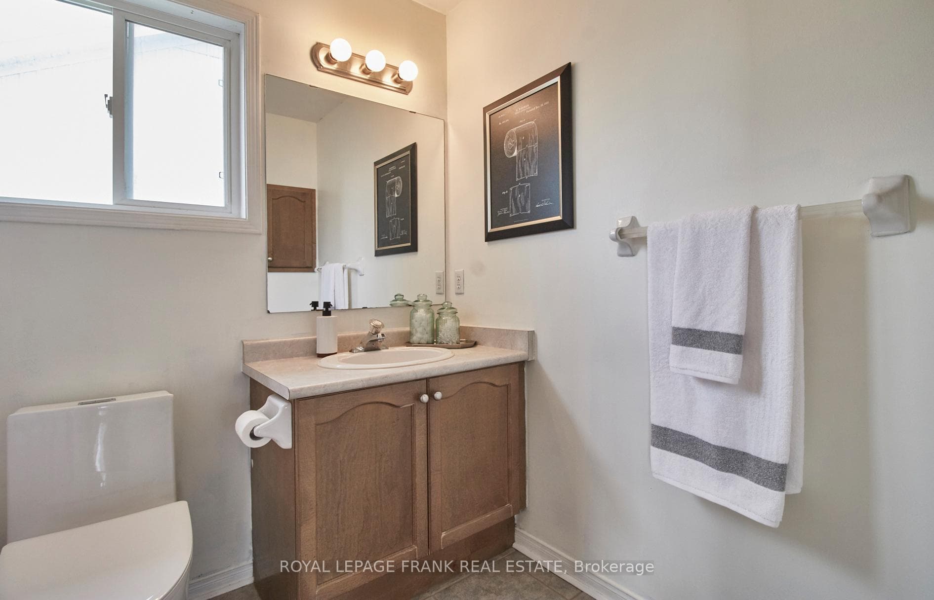 1029 Grandview Street photo 25