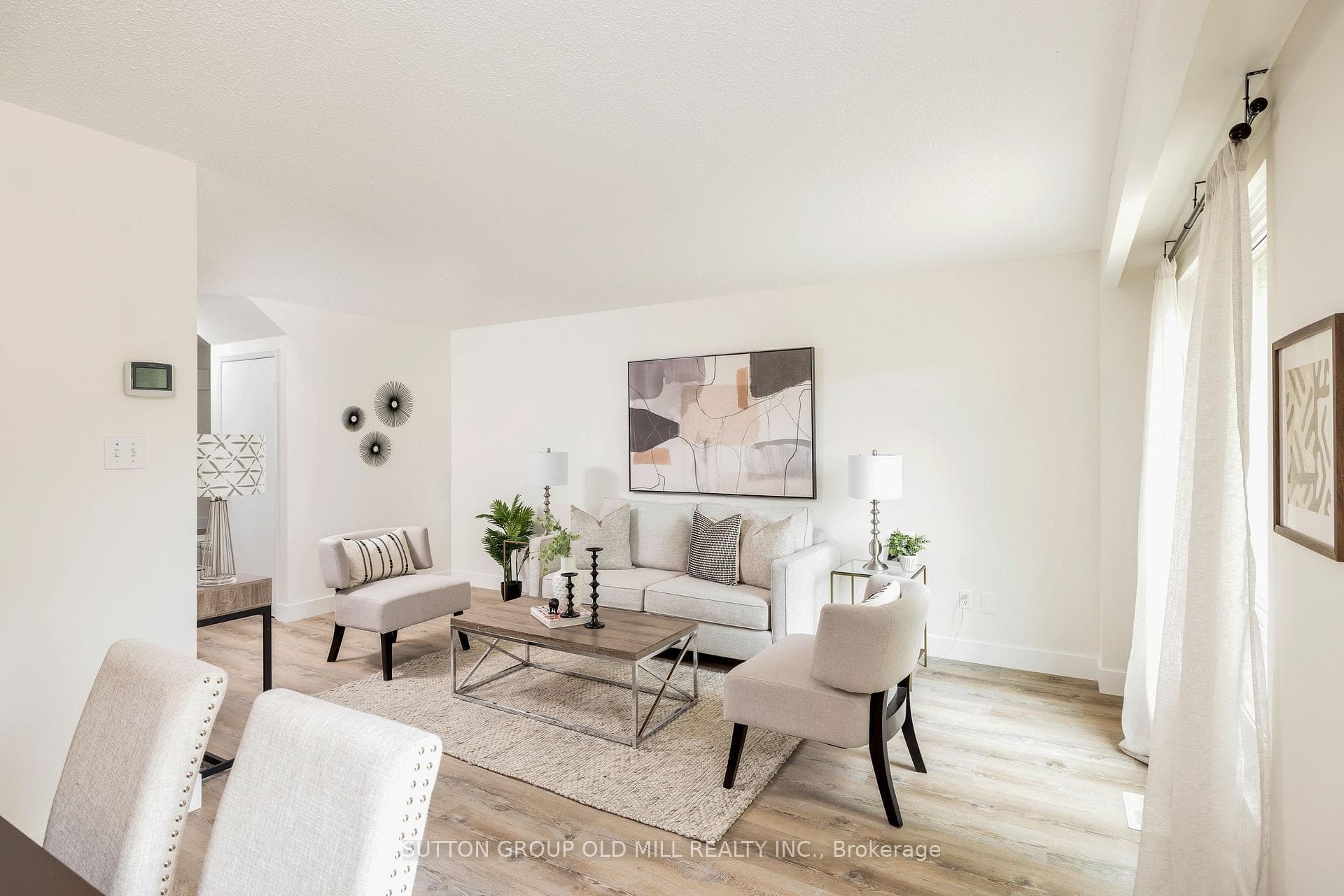 14 Knightsbridge Way photo 7