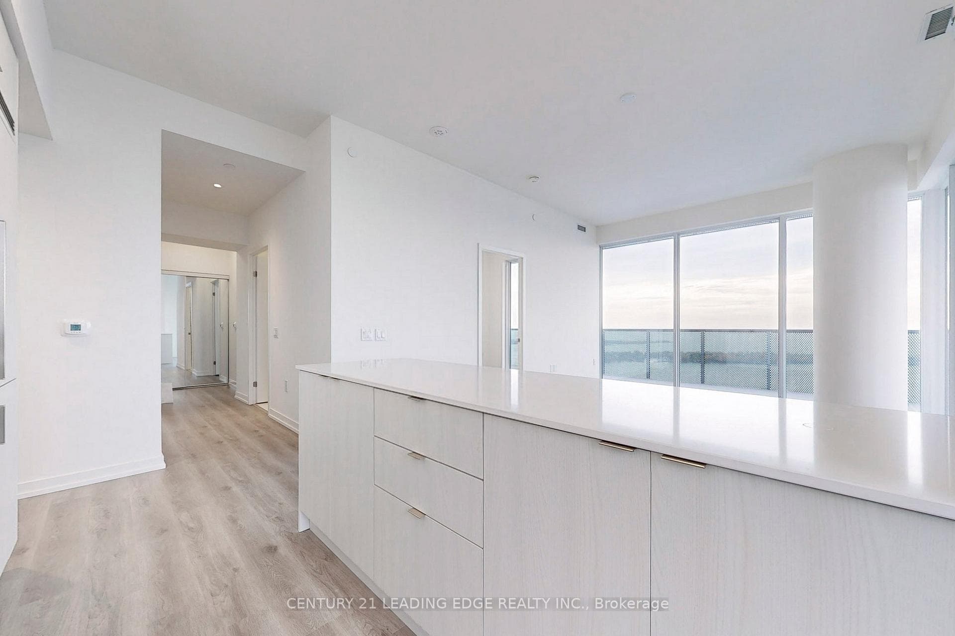 138 Downes Street Unit 5909 photo 11