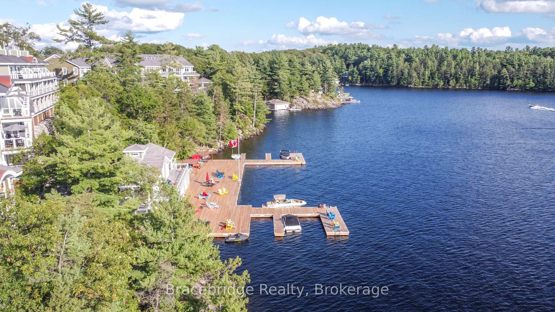 1869 Muskoka Rd 118 Highway Unit L209-C1 photo 11
