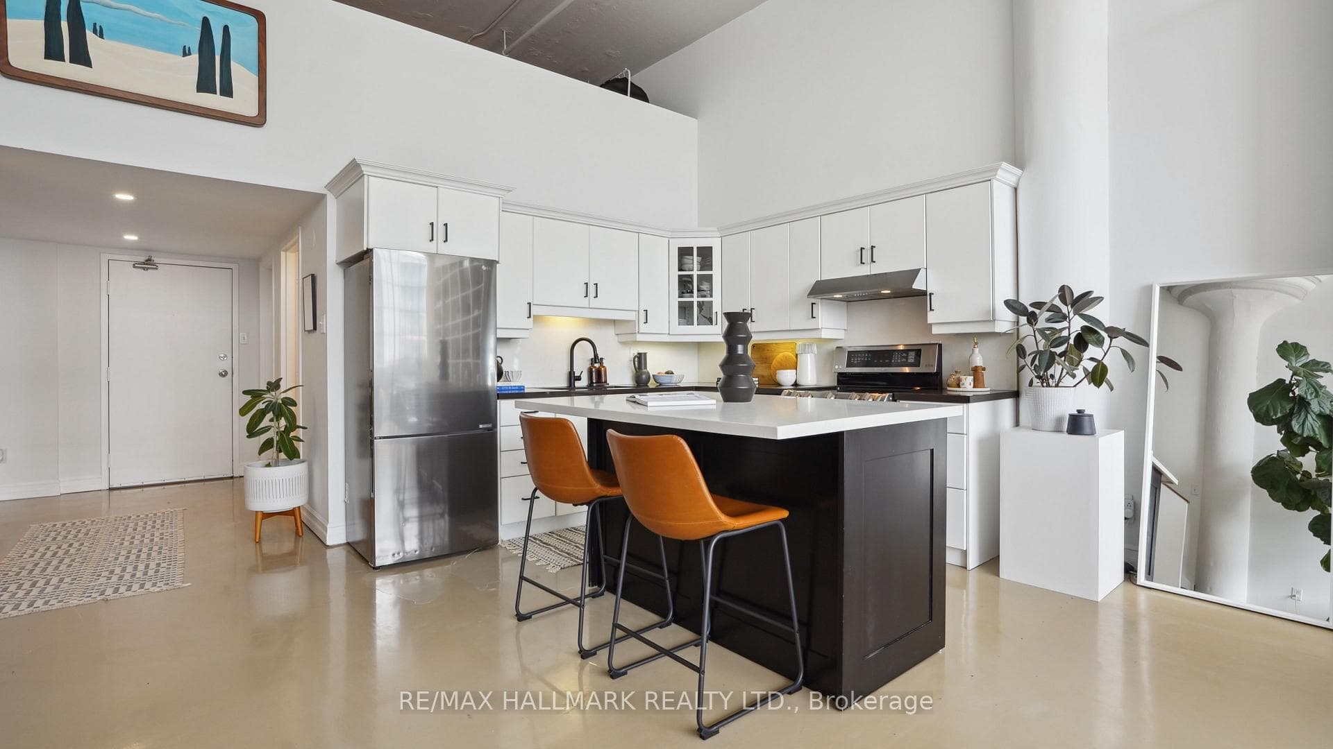 245 Carlaw Avenue Unit 505A photo 13
