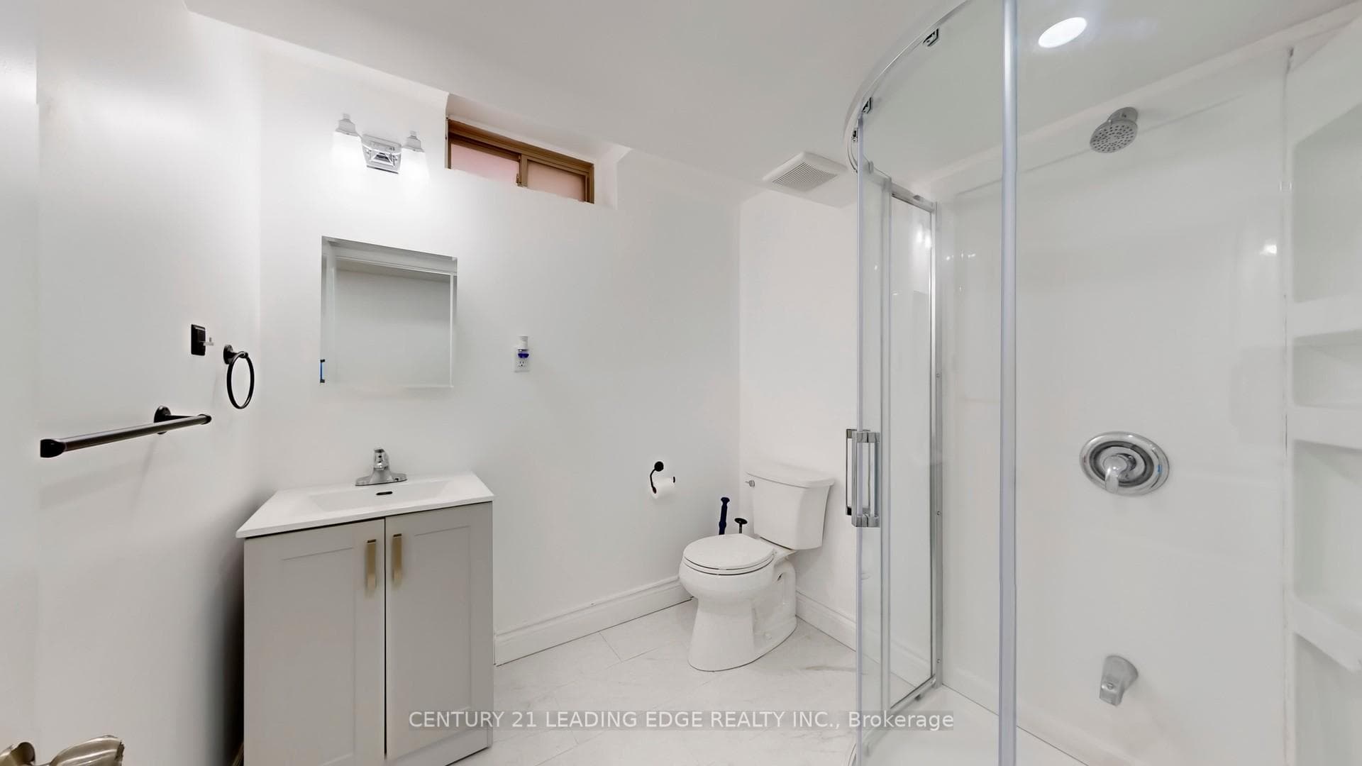 1574 Edgecroft Drive photo 33