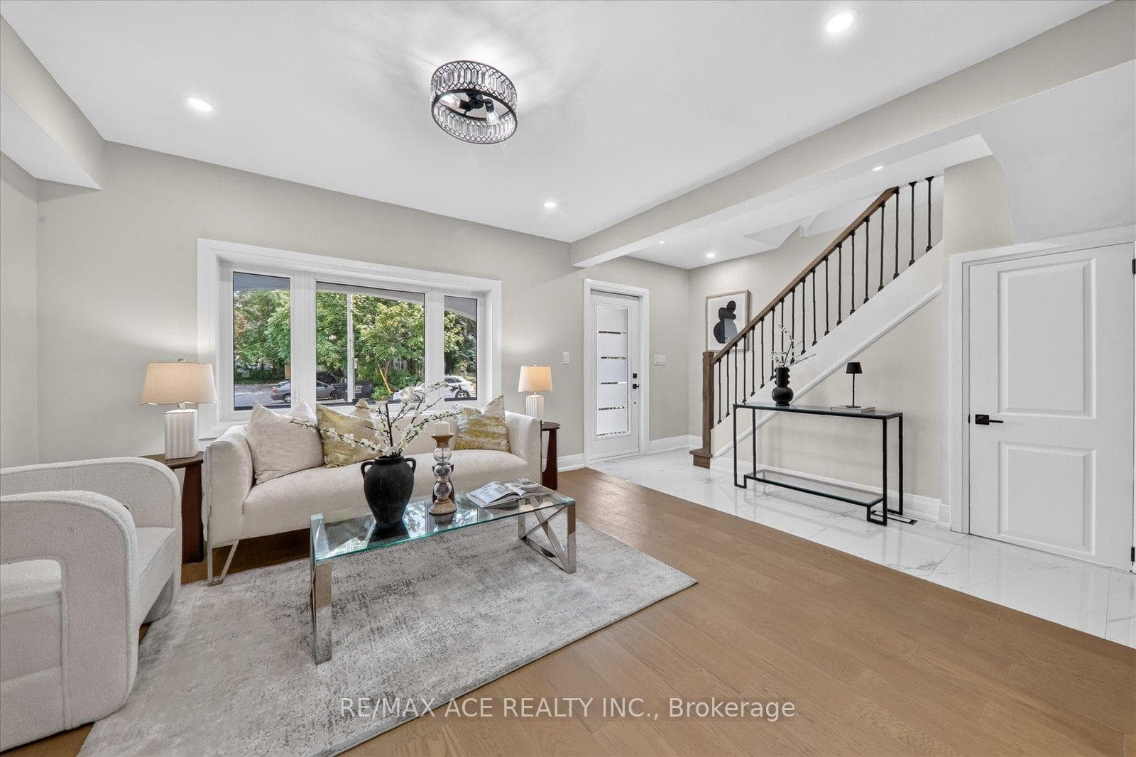100 Dunkirk Road photo 11