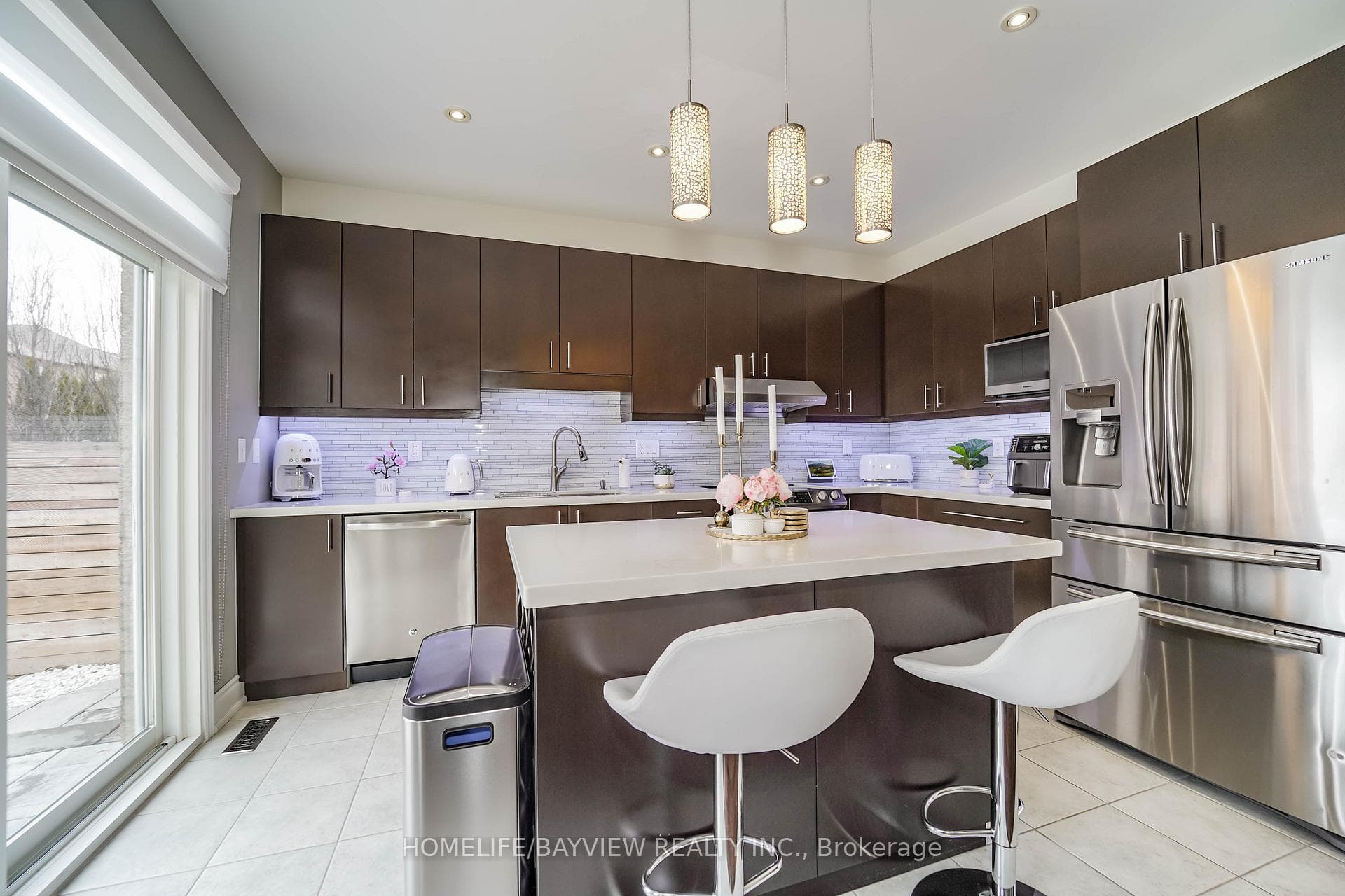 282 Ivy Jay Crescent photo 13